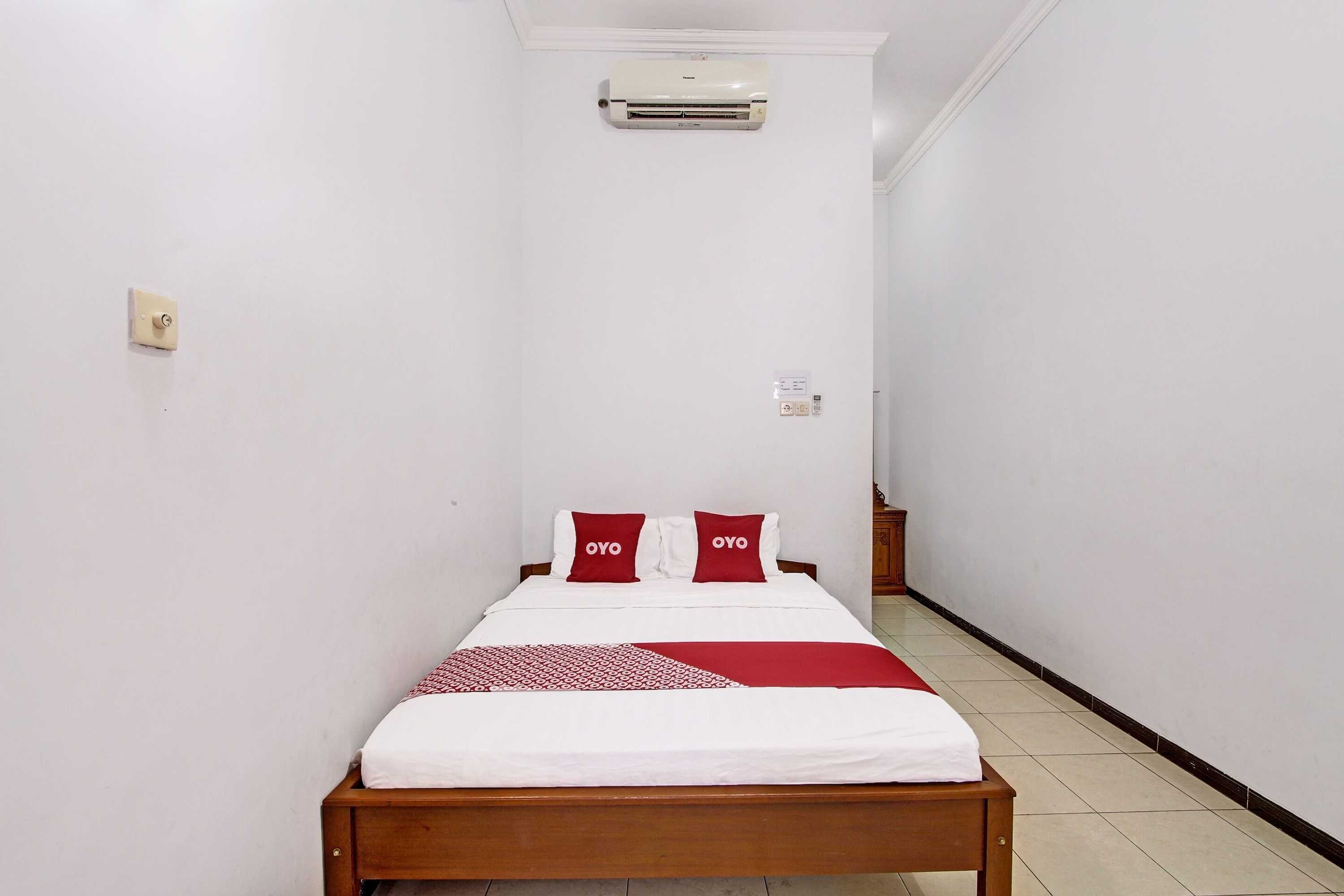 Gift card for Super Oyo 91748 Wisma Pkpri Purworejo Gift card for Super Oyo 91748 Wisma Pkpri Purworejo