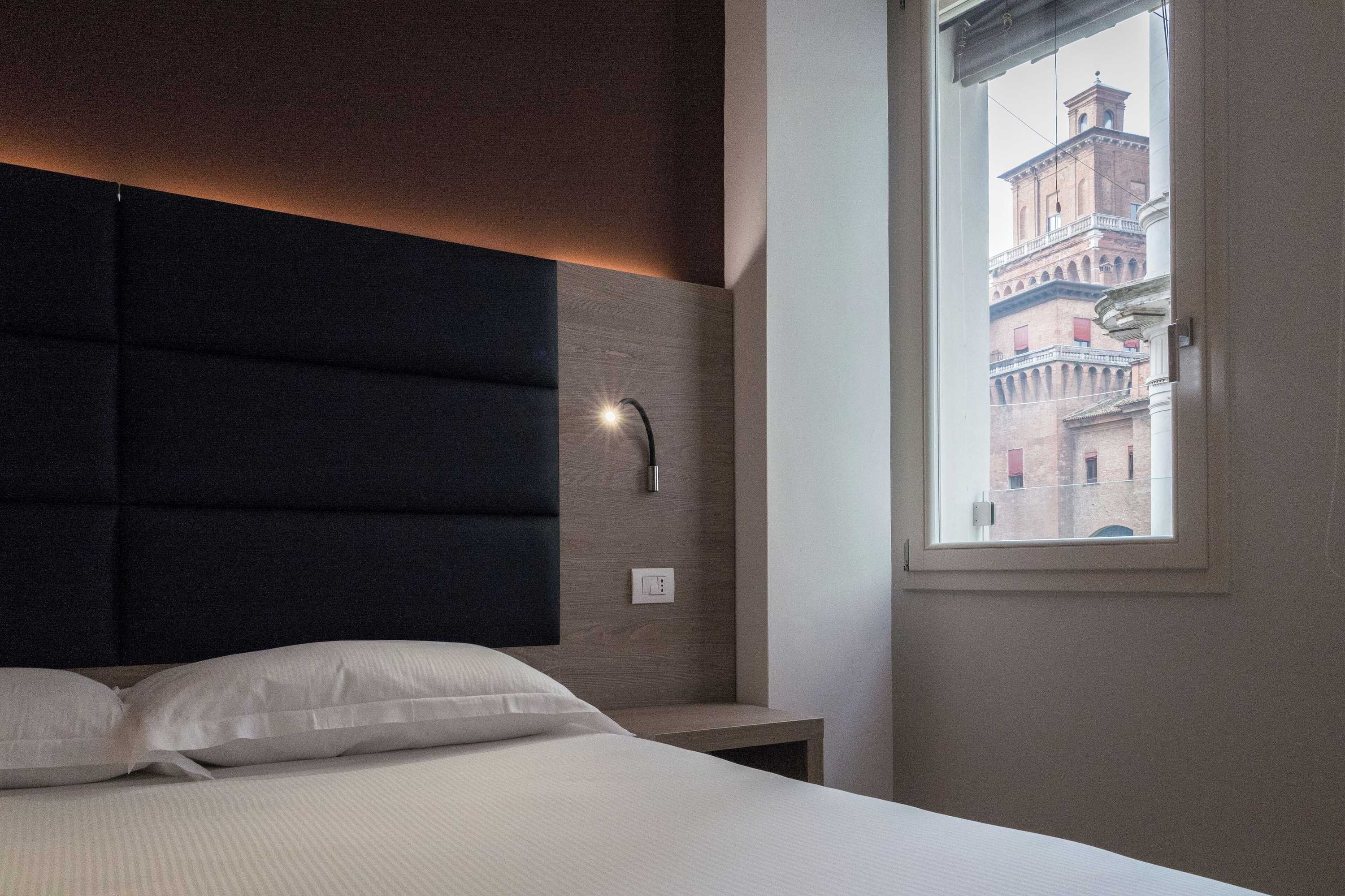 Gift card for Hotel Touring