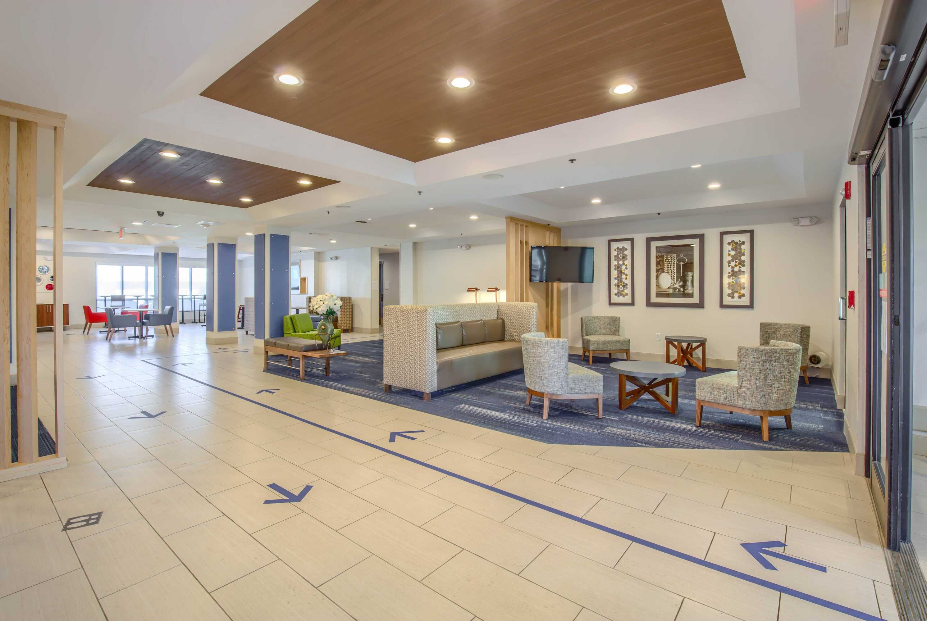 Gift card for Holiday Inn Express & Suites Gulf Shores by Ihg Gift card for Holiday Inn Express & Suites Gulf Shores by Ihg