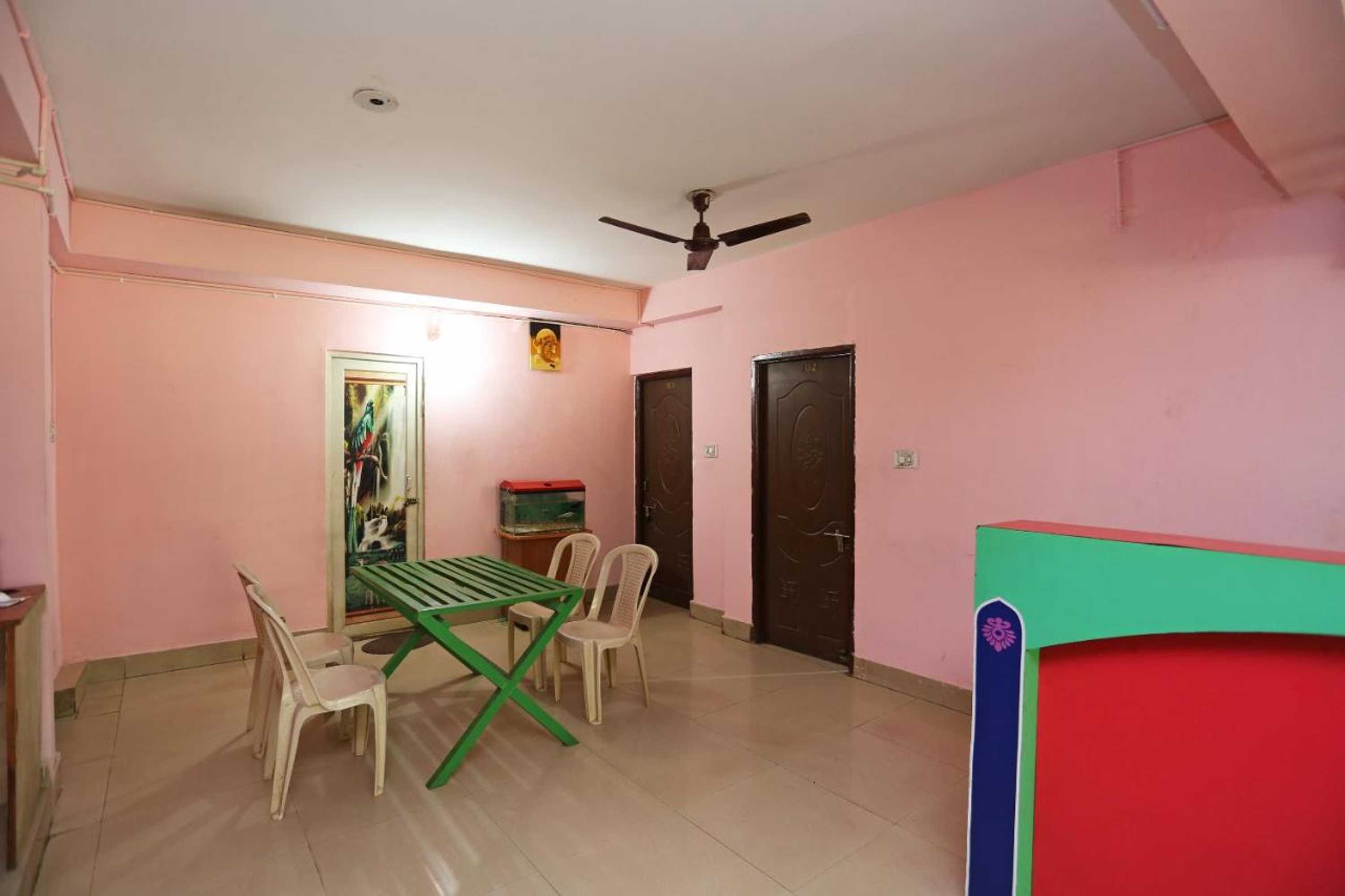 Gift card for Oyo 13624 Kapoors Plaza Guest House