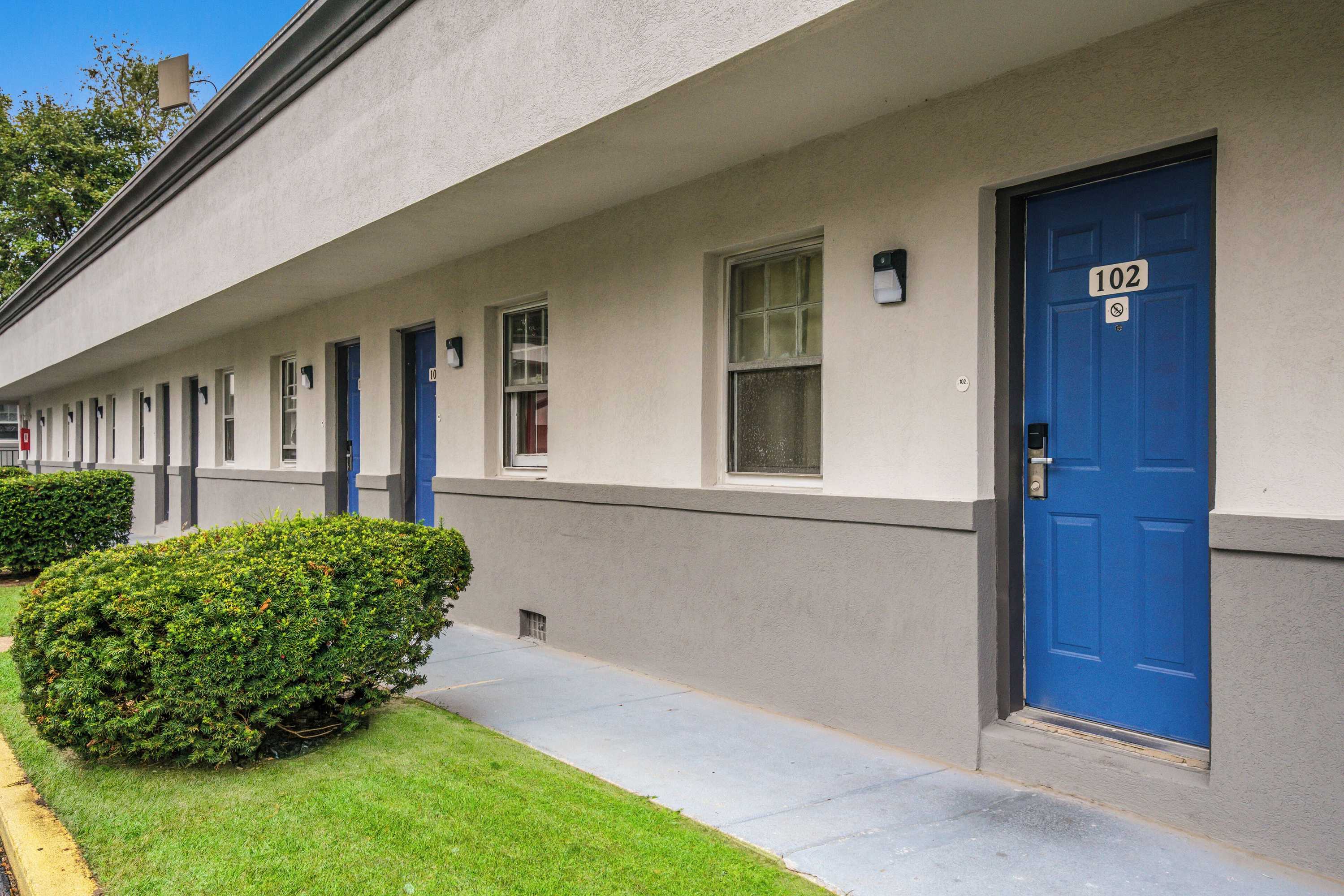 Gift card for Motel 6 Tinton Falls, NJ - Neptune