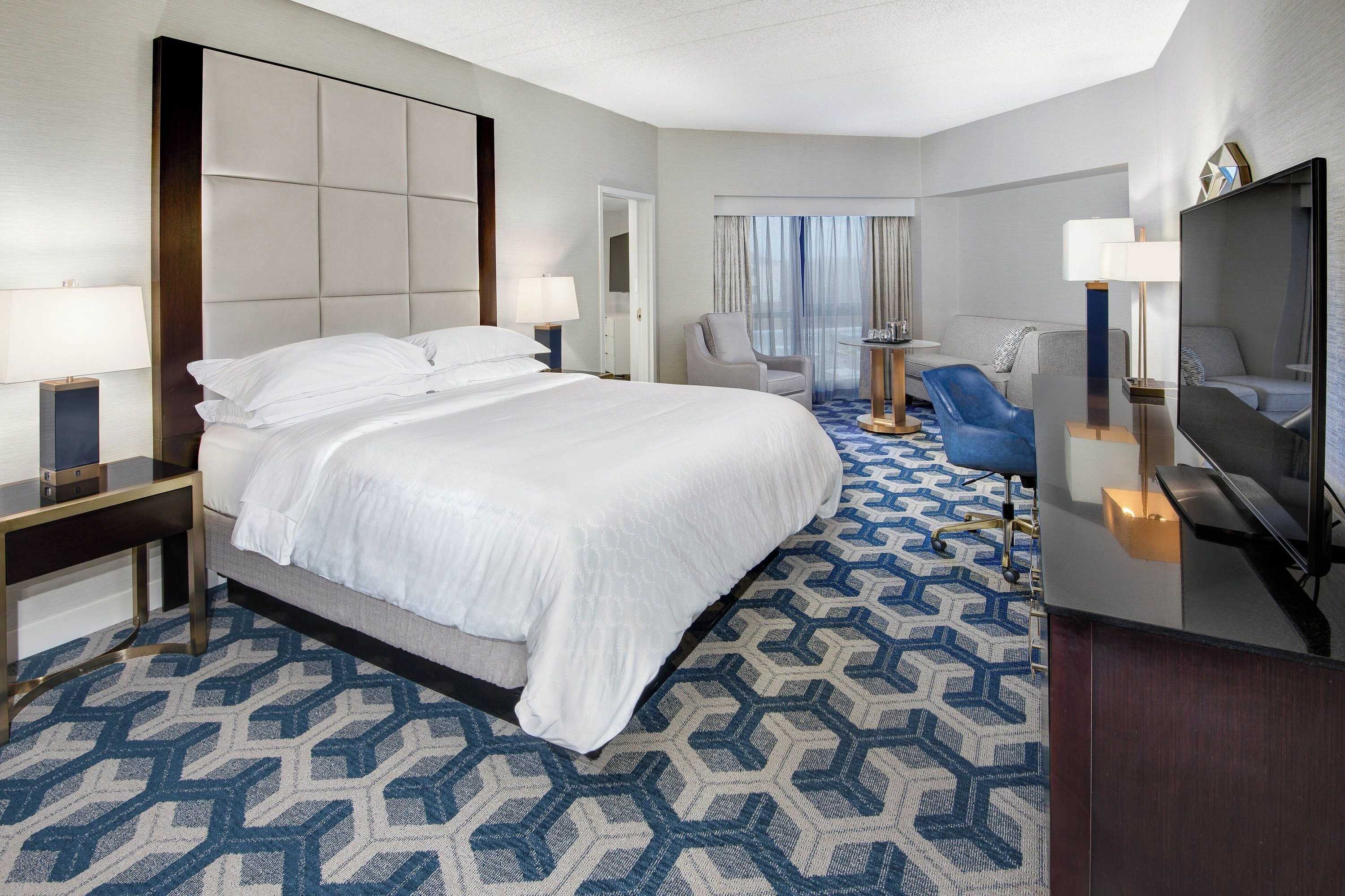 Gift card for Sheraton Eatontown Hotel Gift card for Sheraton Eatontown Hotel
