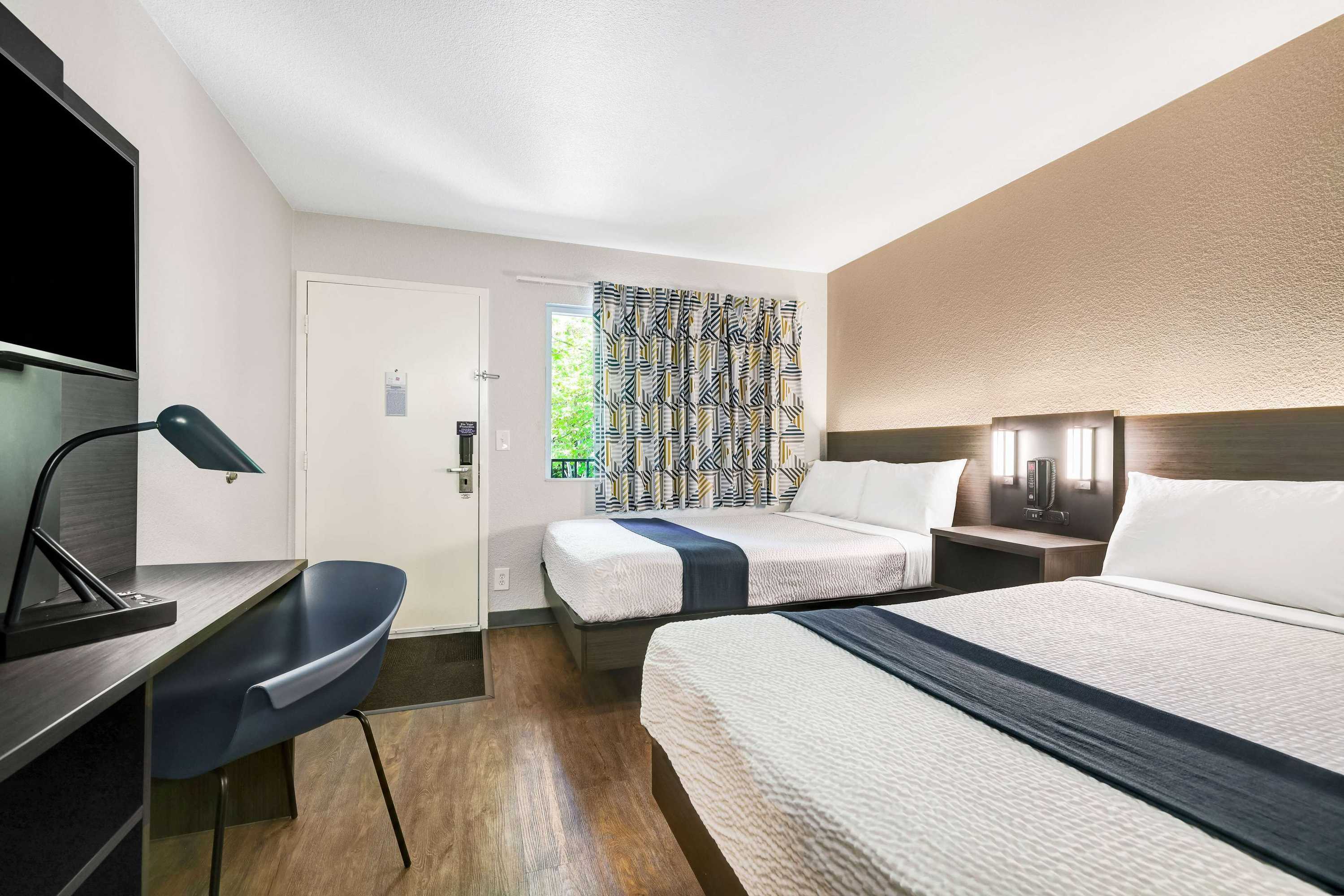 Gift card for Motel 6 Issaquah, WA - Seattle - East Gift card for Motel 6 Issaquah, WA - Seattle - East