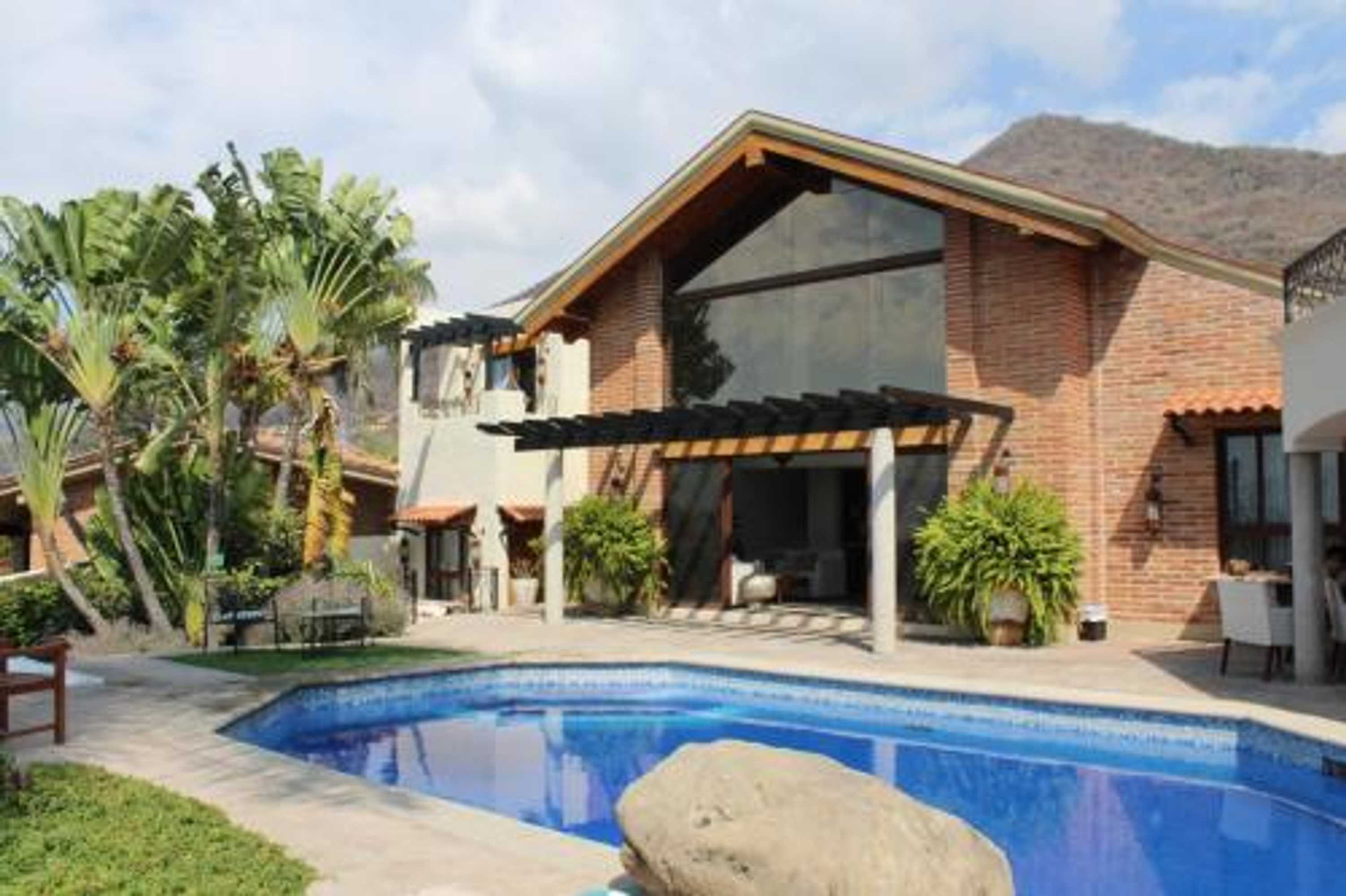 Gift card for Hotel Lindo Ajijic Bed & Breakfast Gift card for Hotel Lindo Ajijic Bed & Breakfast