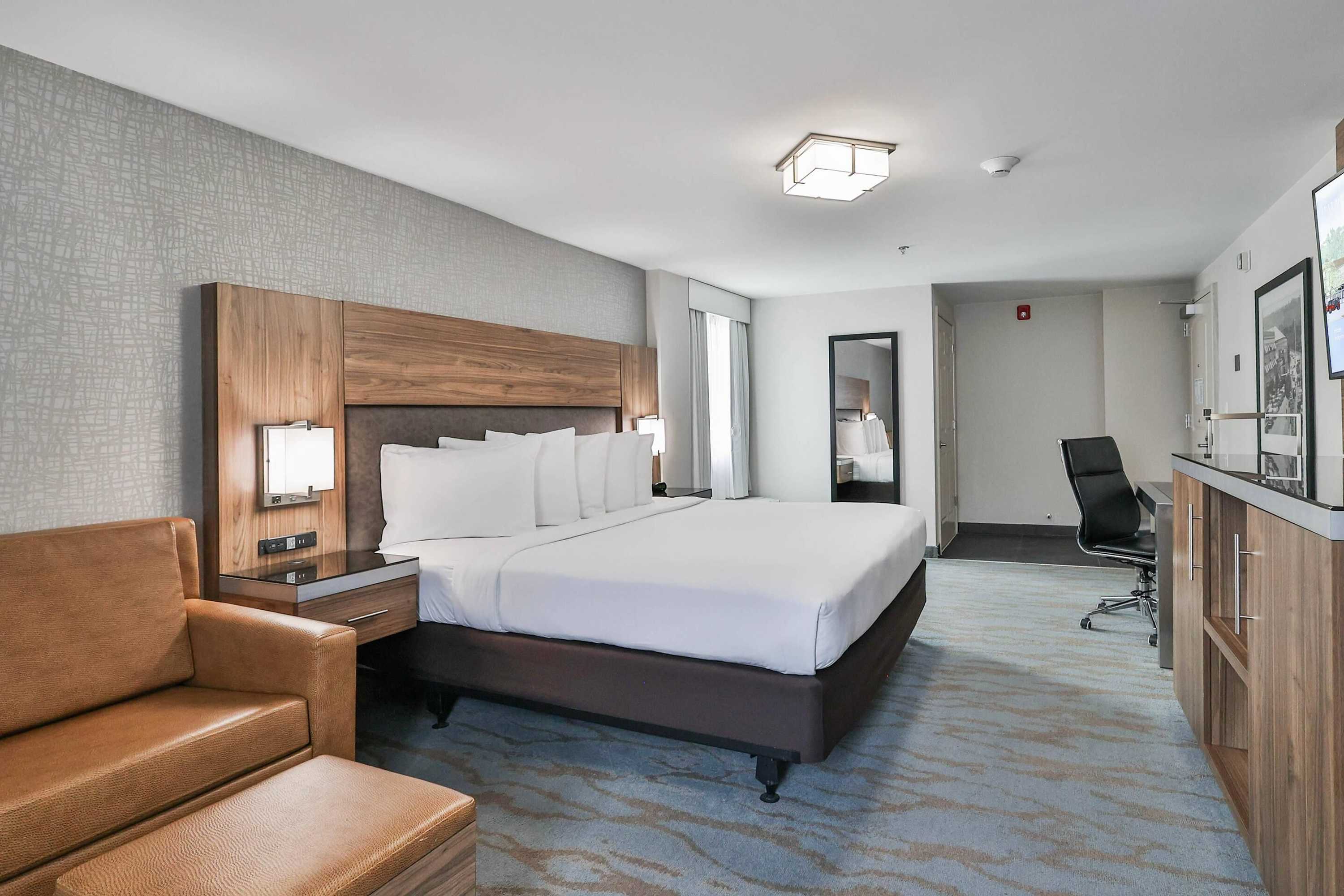 Gift card for The Penn Stroud, Stroudsburg - Poconos, Ascend Hotel Collection Gift card for The Penn Stroud, Stroudsburg - Poconos, Ascend Hotel Collection