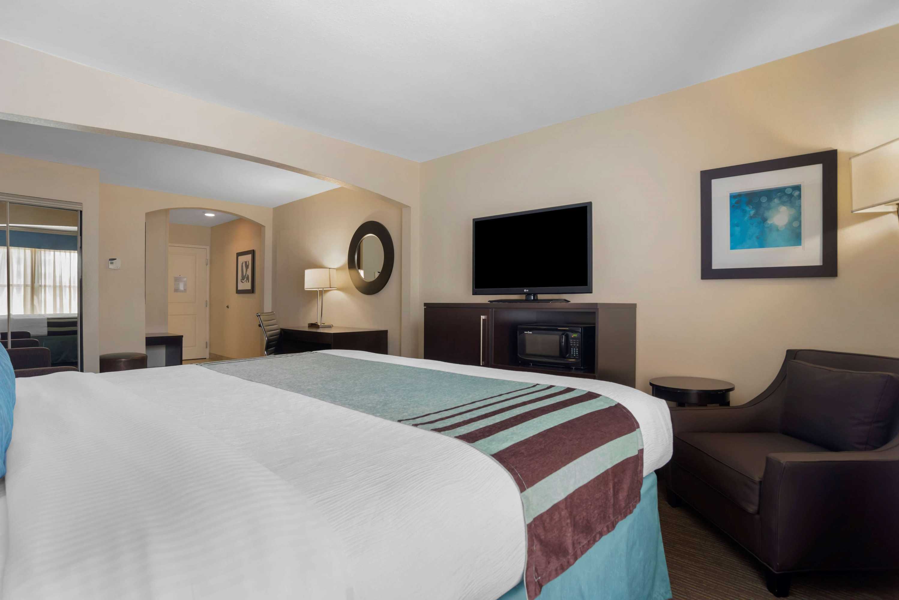 Gift card for Best Western Plus Tallahassee North Hotel Gift card for Best Western Plus Tallahassee North Hotel