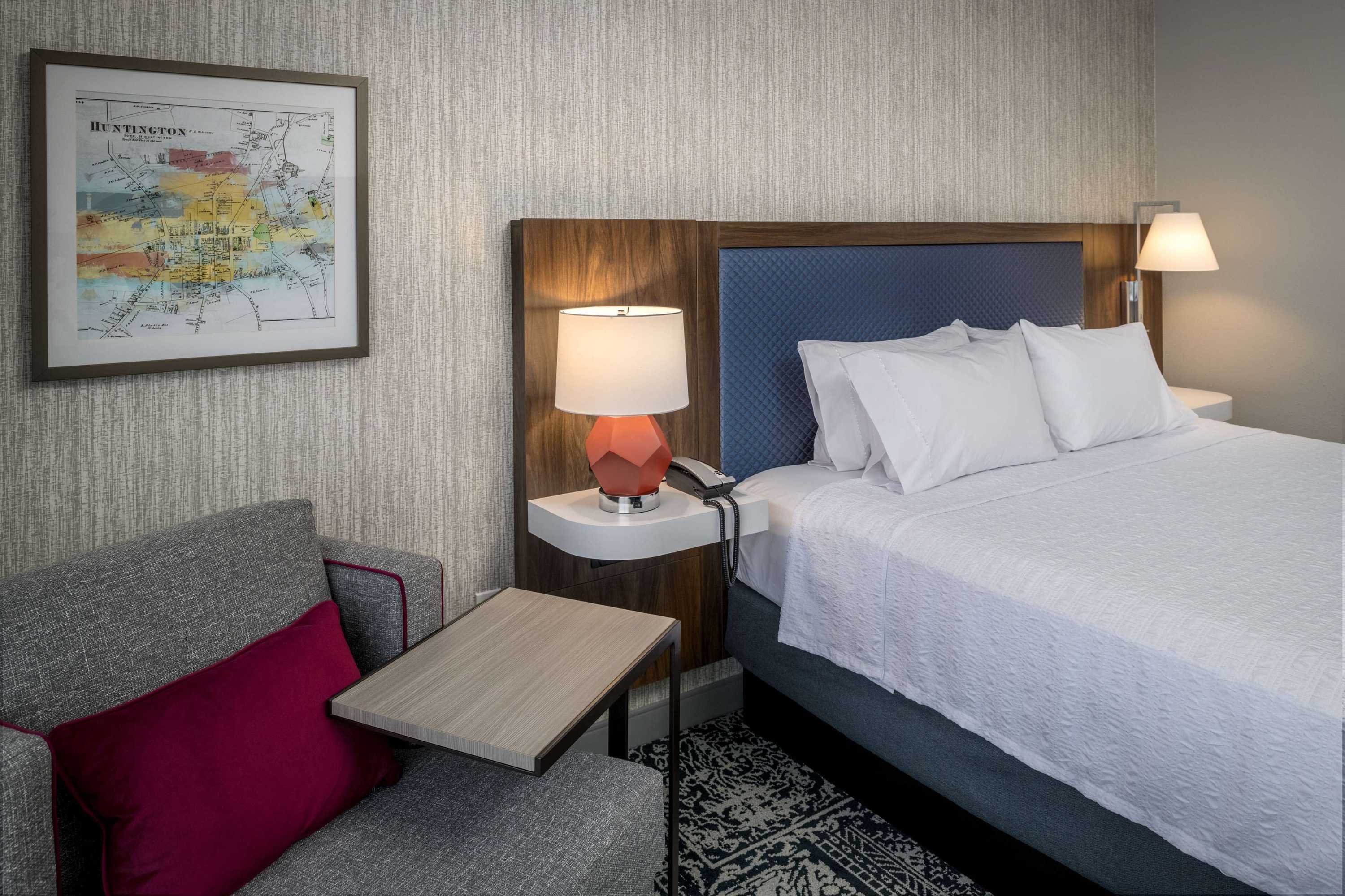 Gift card for Hampton Inn & Suites Huntington Downtown Gift card for Hampton Inn & Suites Huntington Downtown