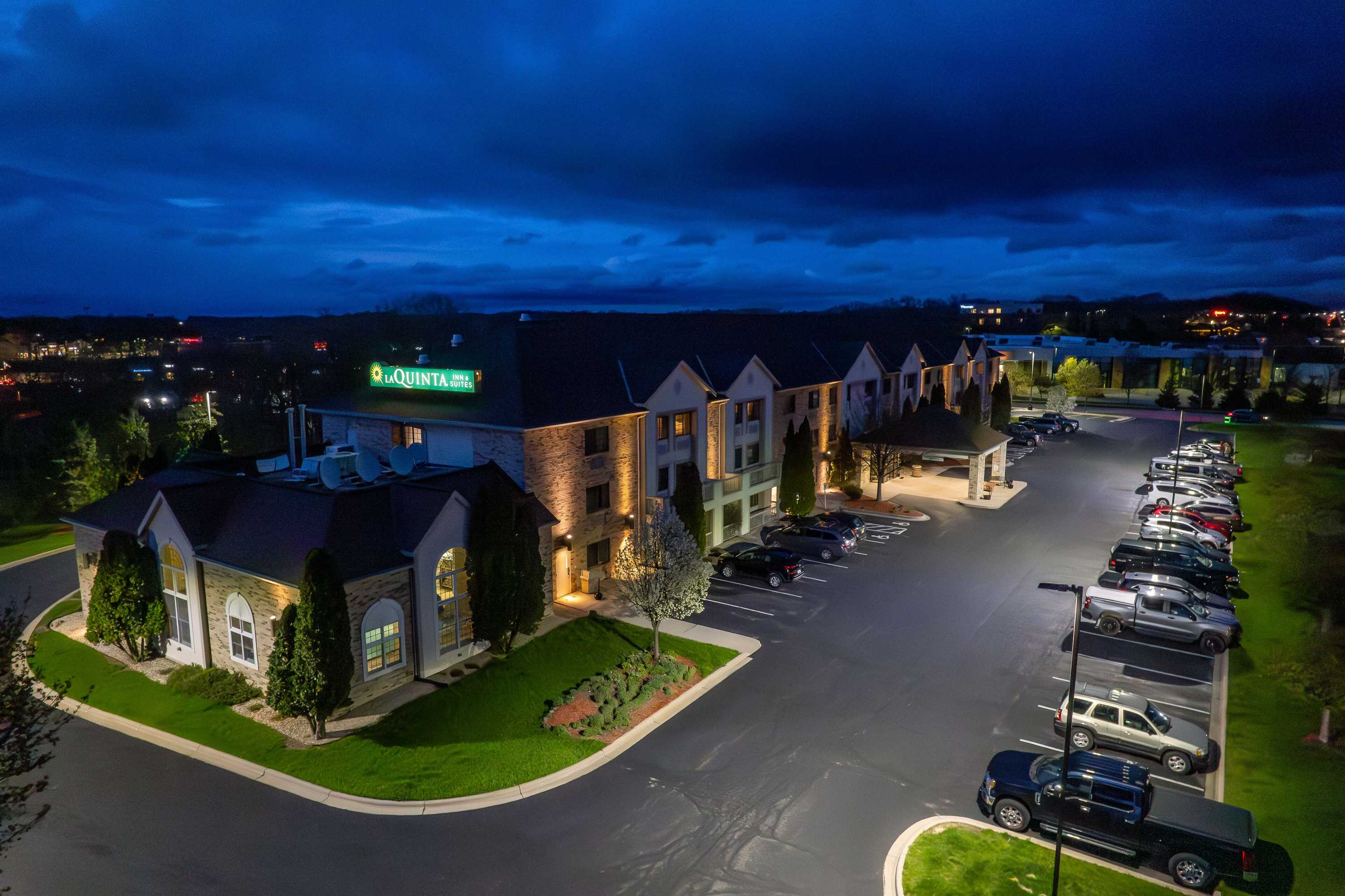 Gift card for La Quinta Inn & Suites by Wyndham Milwaukee Delafield