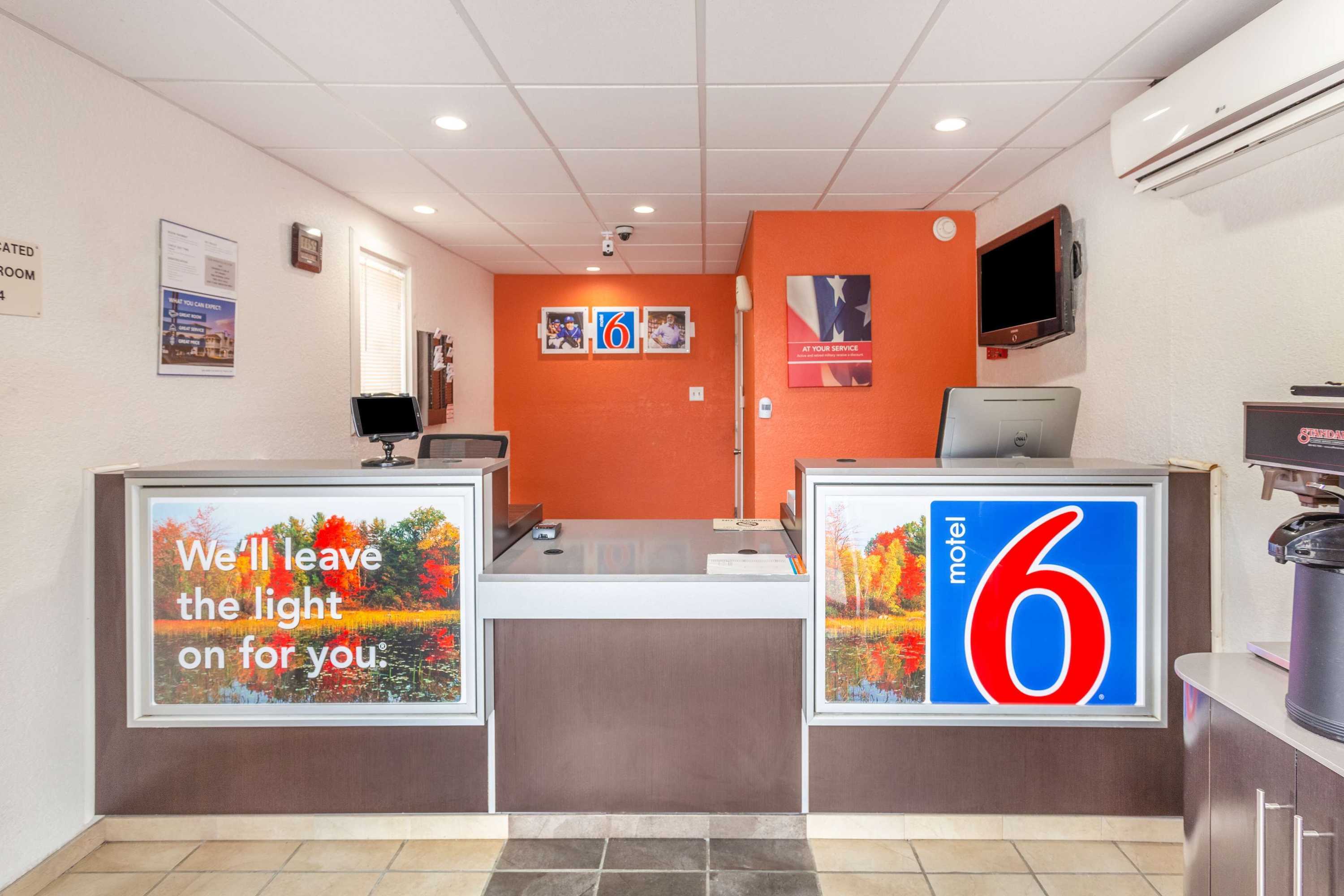 Gift card for Motel 6 Huntington, WV Gift card for Motel 6 Huntington, WV