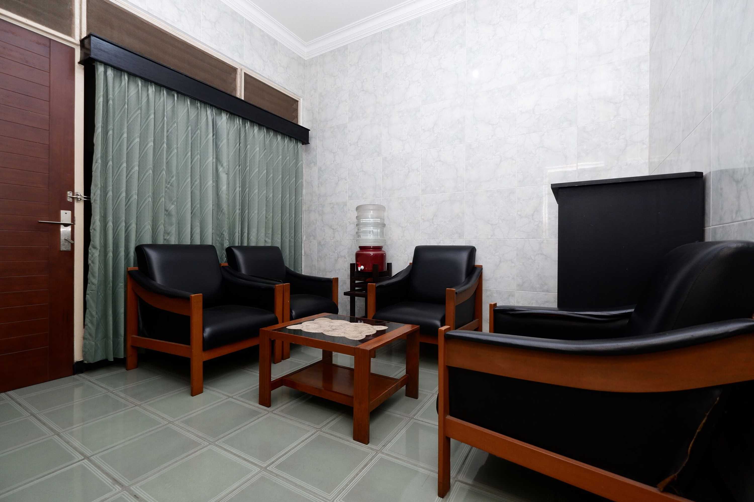 Gift card for Oyo 1843 Cahya Nirwana