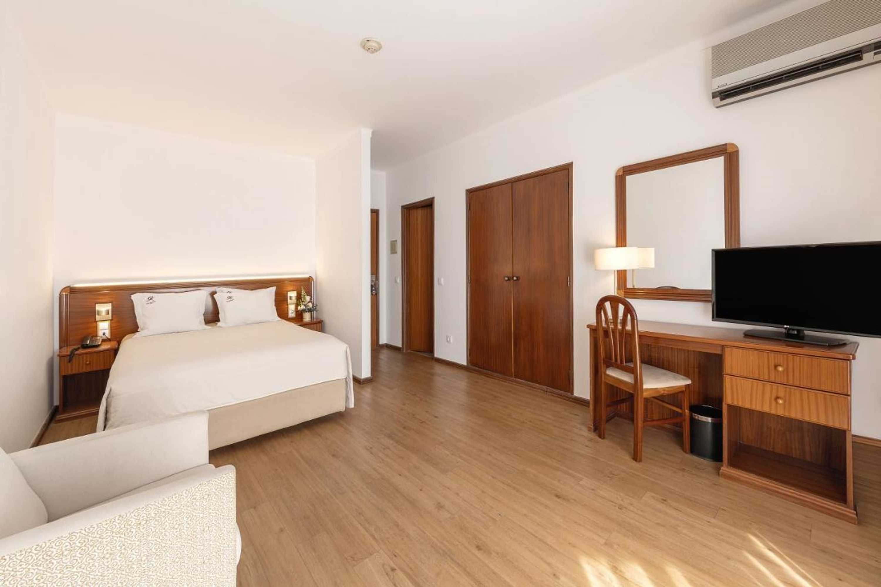 Gift card for Hotel Comendador