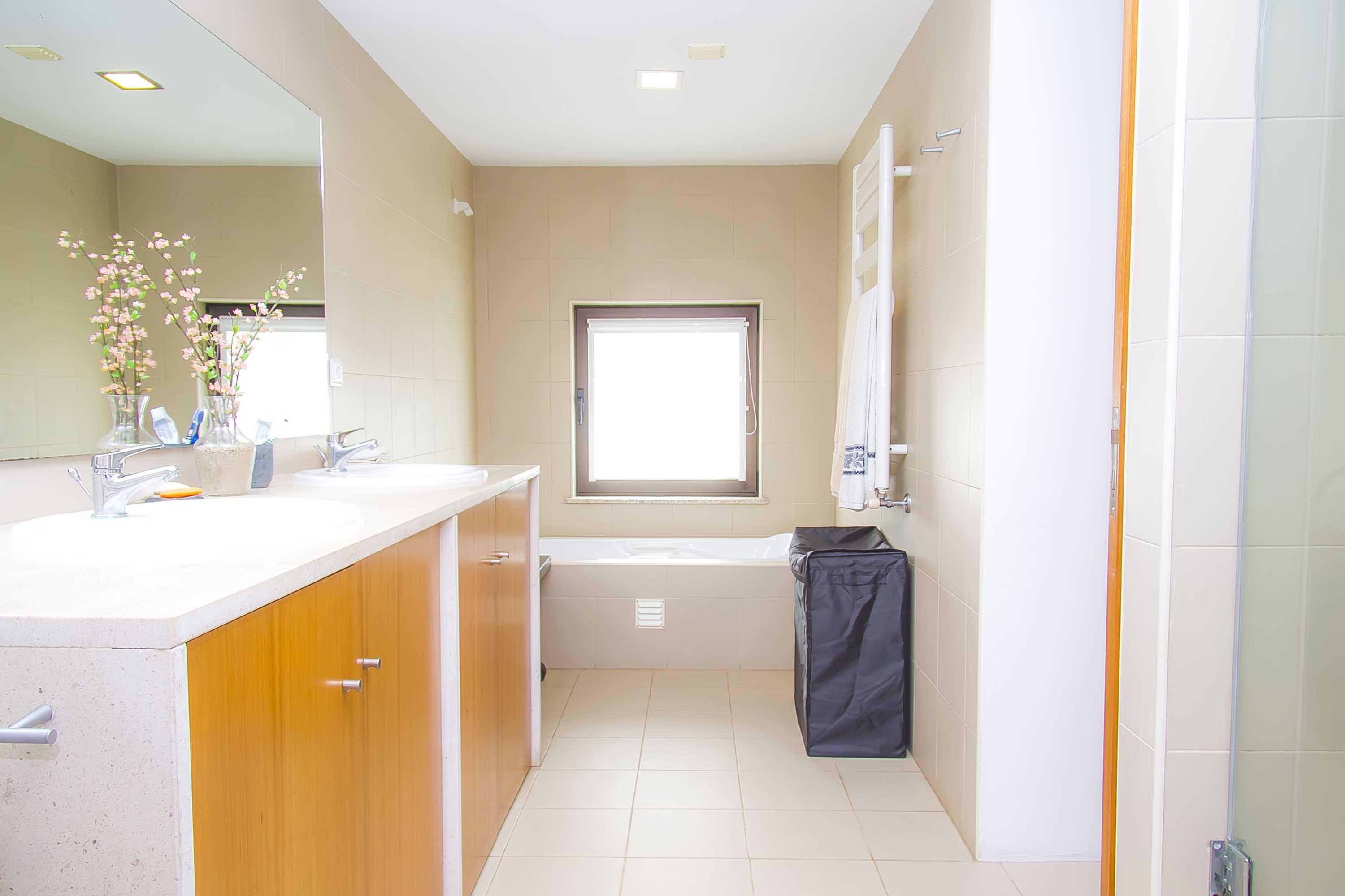 Gift card for Liiiving in Caminha - Oak Tree Chill