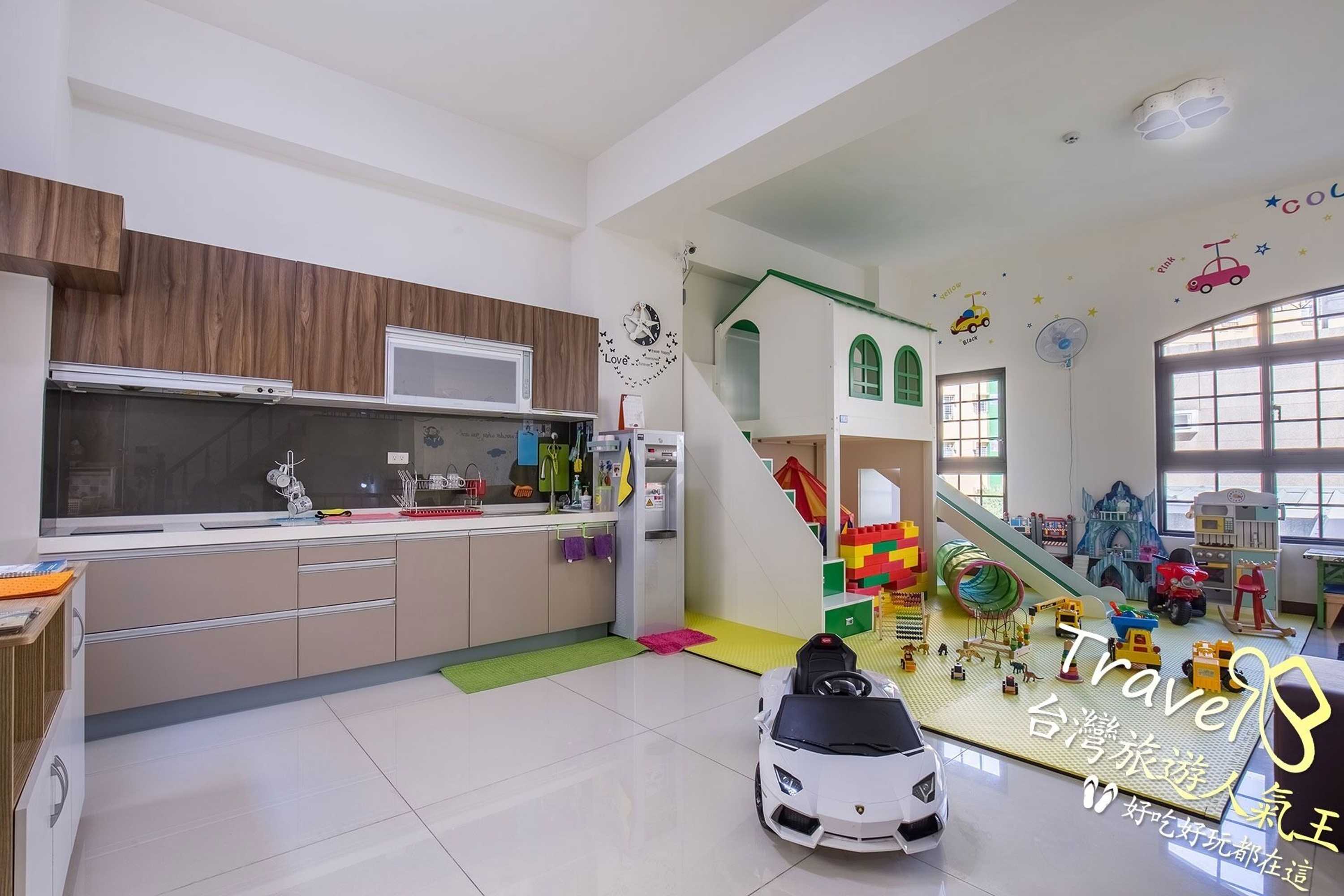 Gift card for J.s 23 Kids Homestay