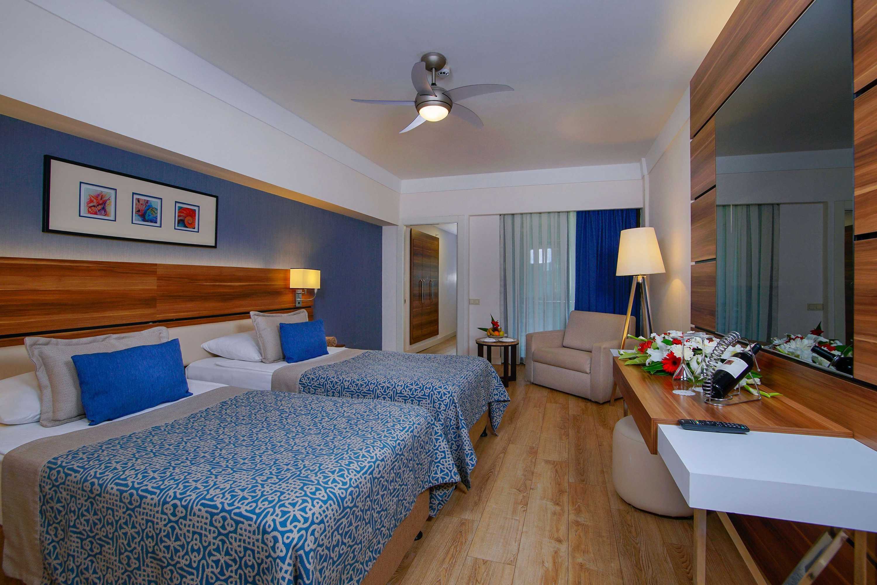 Gift card for Limak Atlantis Deluxe Hotel & Resort Gift card for Limak Atlantis Deluxe Hotel & Resort