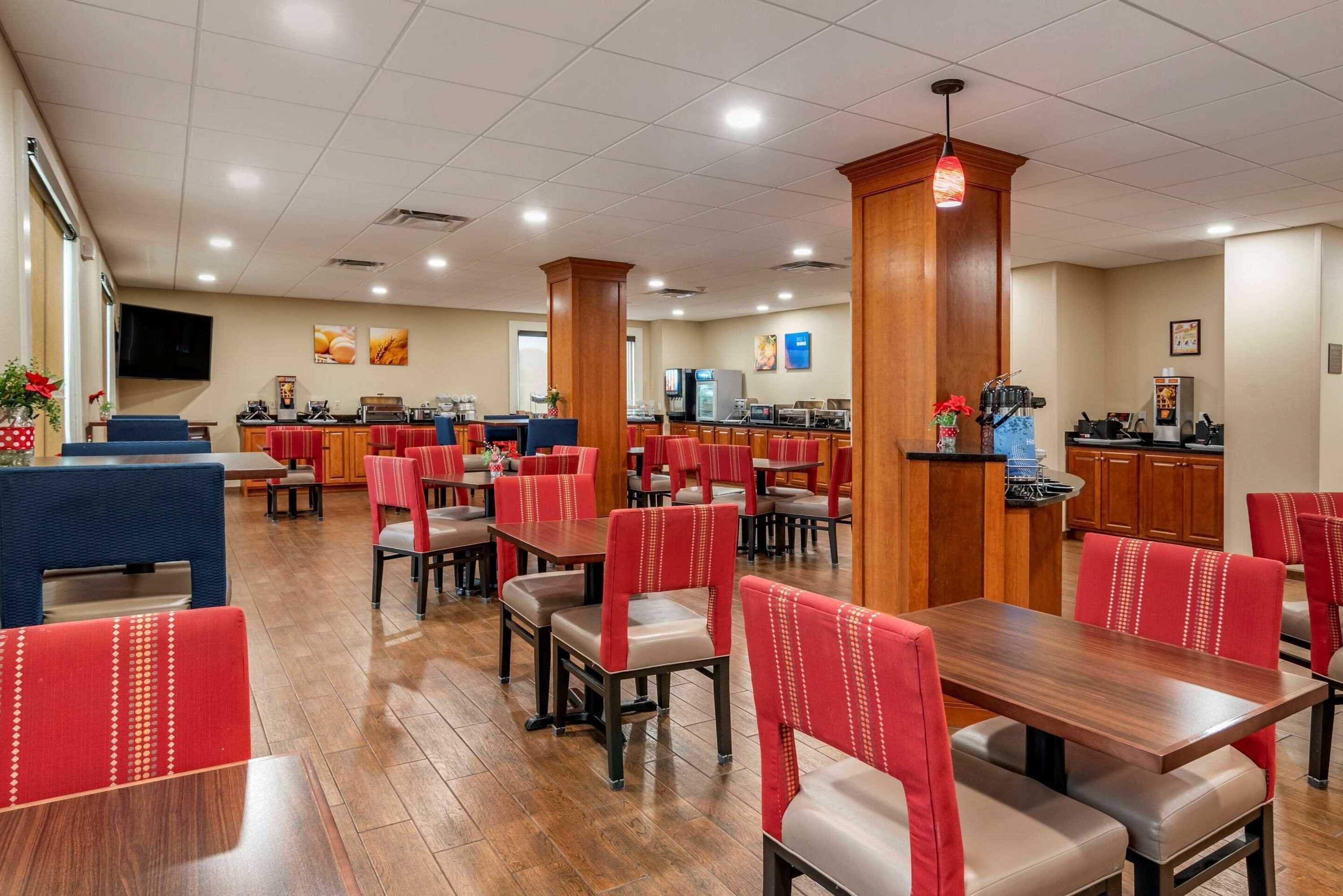 Gift card for Comfort Suites Niceville Near Elgin Air Force Base Gift card for Comfort Suites Niceville Near Elgin Air Force Base