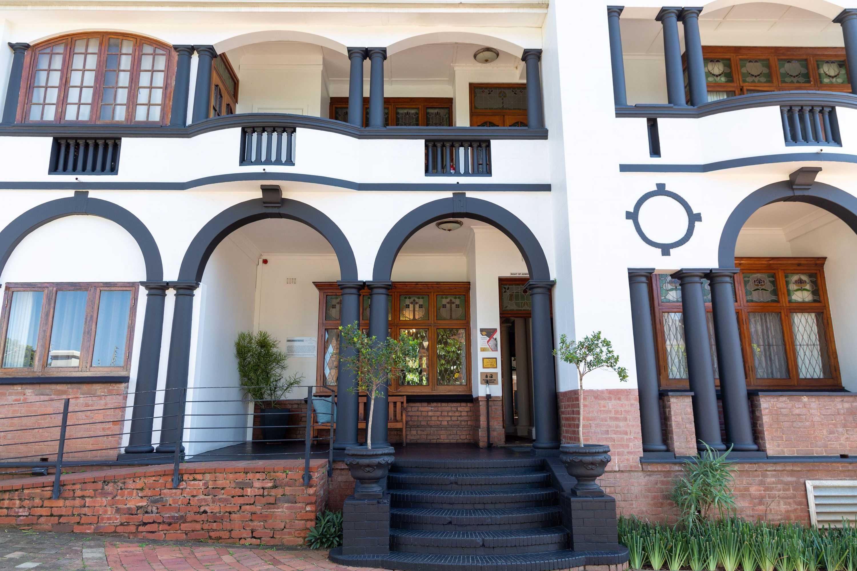 Gift card for The Saint James on Venice Luxury Guest House Gift card for The Saint James on Venice Luxury Guest House