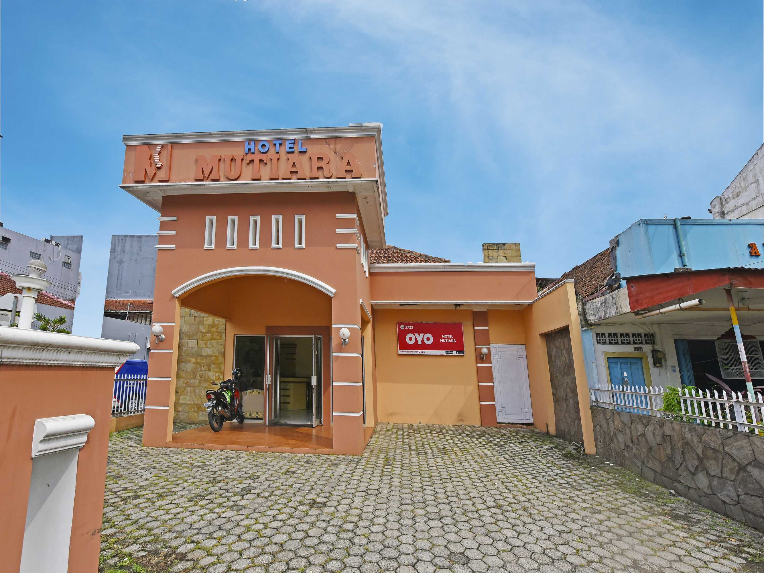 Gift card for Oyo 3722 Hotel Mutiara Gift card for Oyo 3722 Hotel Mutiara