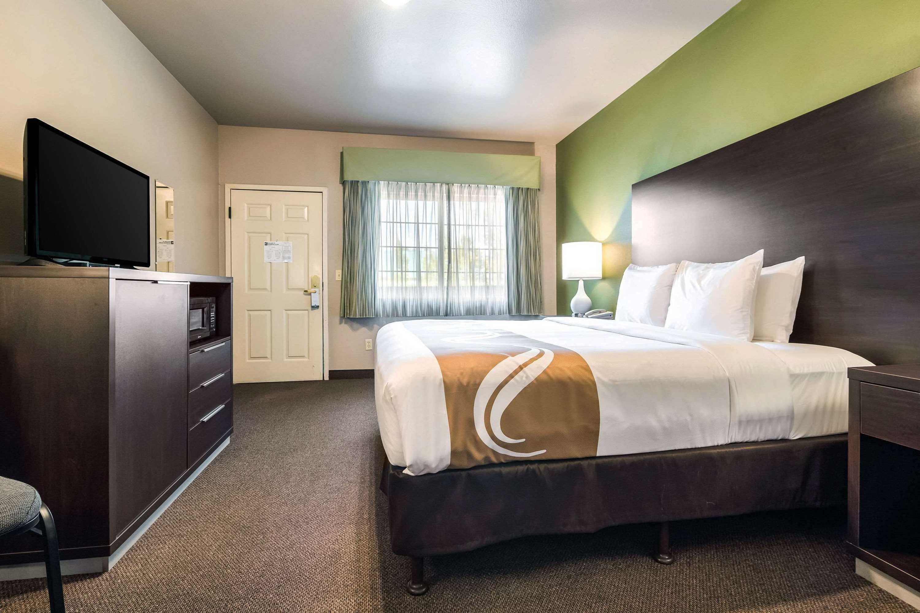 Gift card for Quality Inn & Suites Bainbridge Island Gift card for Quality Inn & Suites Bainbridge Island