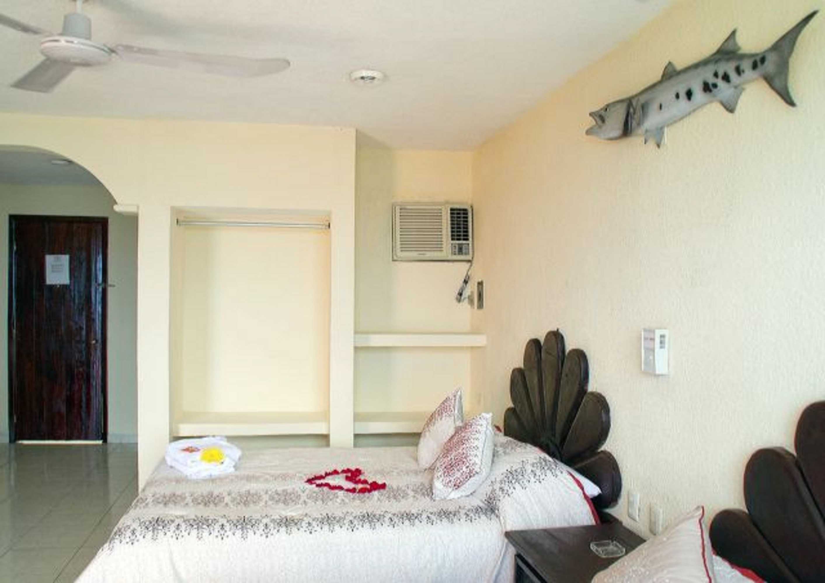 Gift card for Hotel Barracuda Cozumel Gift card for Hotel Barracuda Cozumel