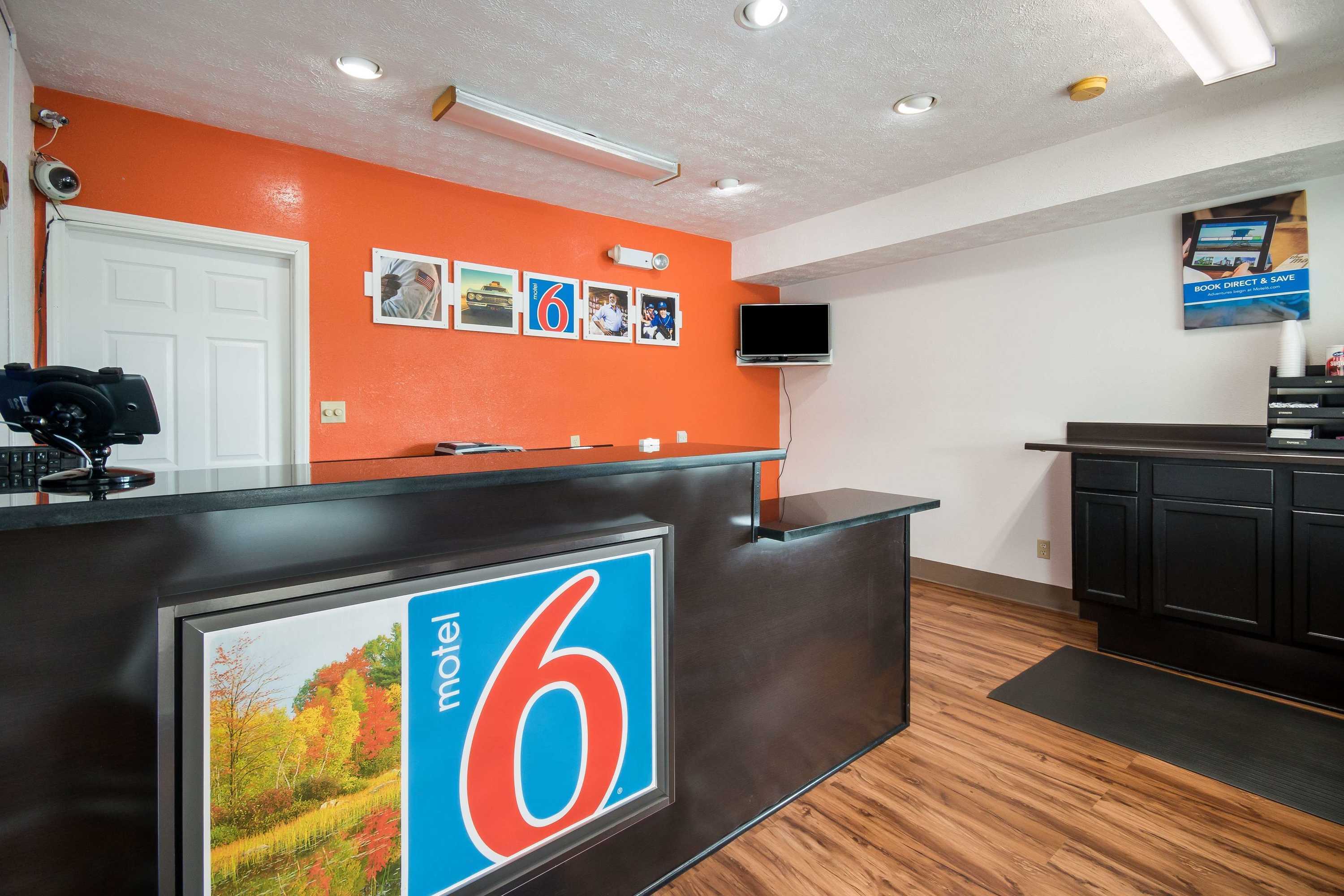 Gift card for Motel 6 Parkersburg, WV Gift card for Motel 6 Parkersburg, WV
