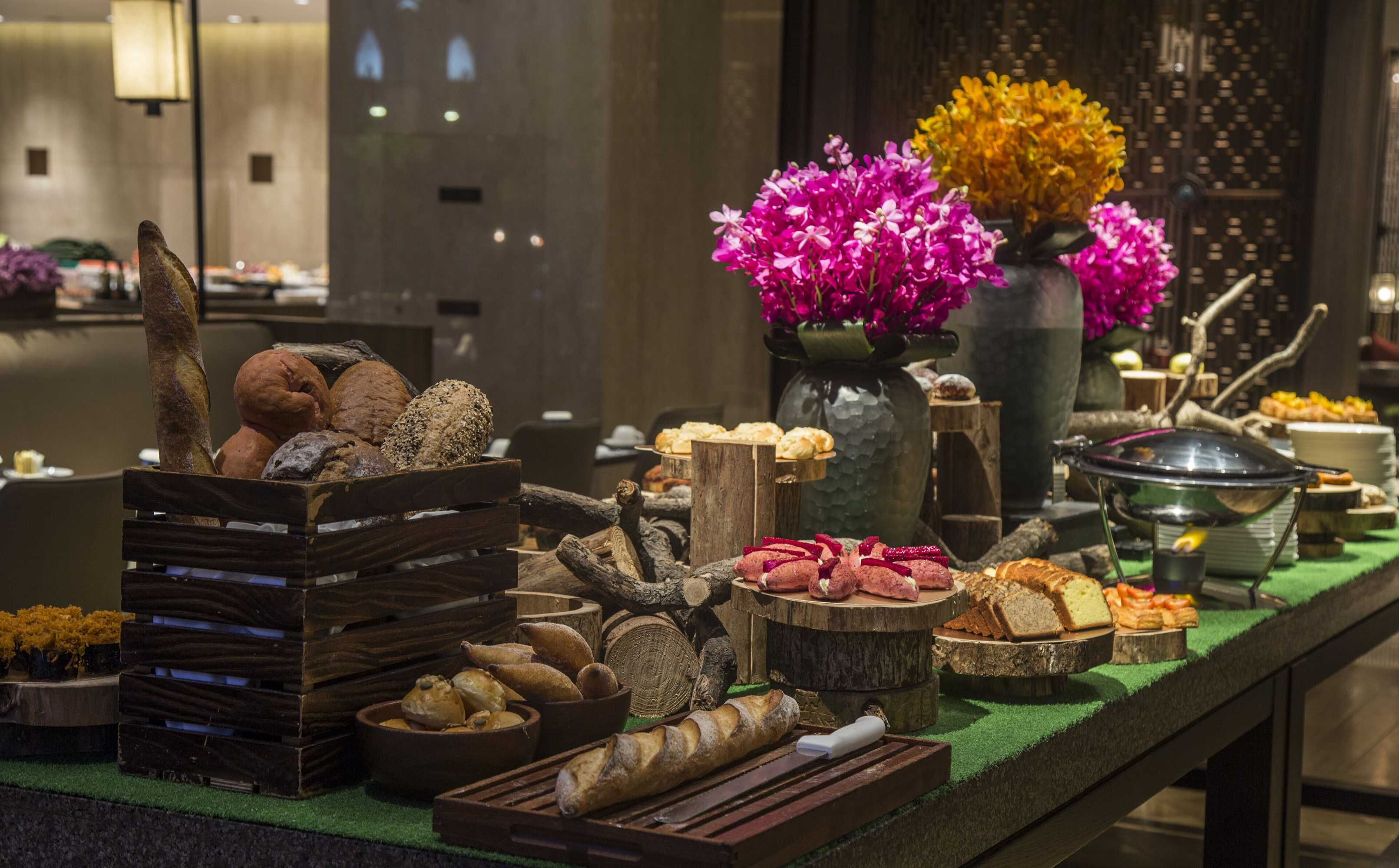 Gift card for Regent Chongqing - Complimentary 1st Round Mini Bar Daily Gift card for Regent Chongqing - Complimentary 1st Round Mini Bar Daily