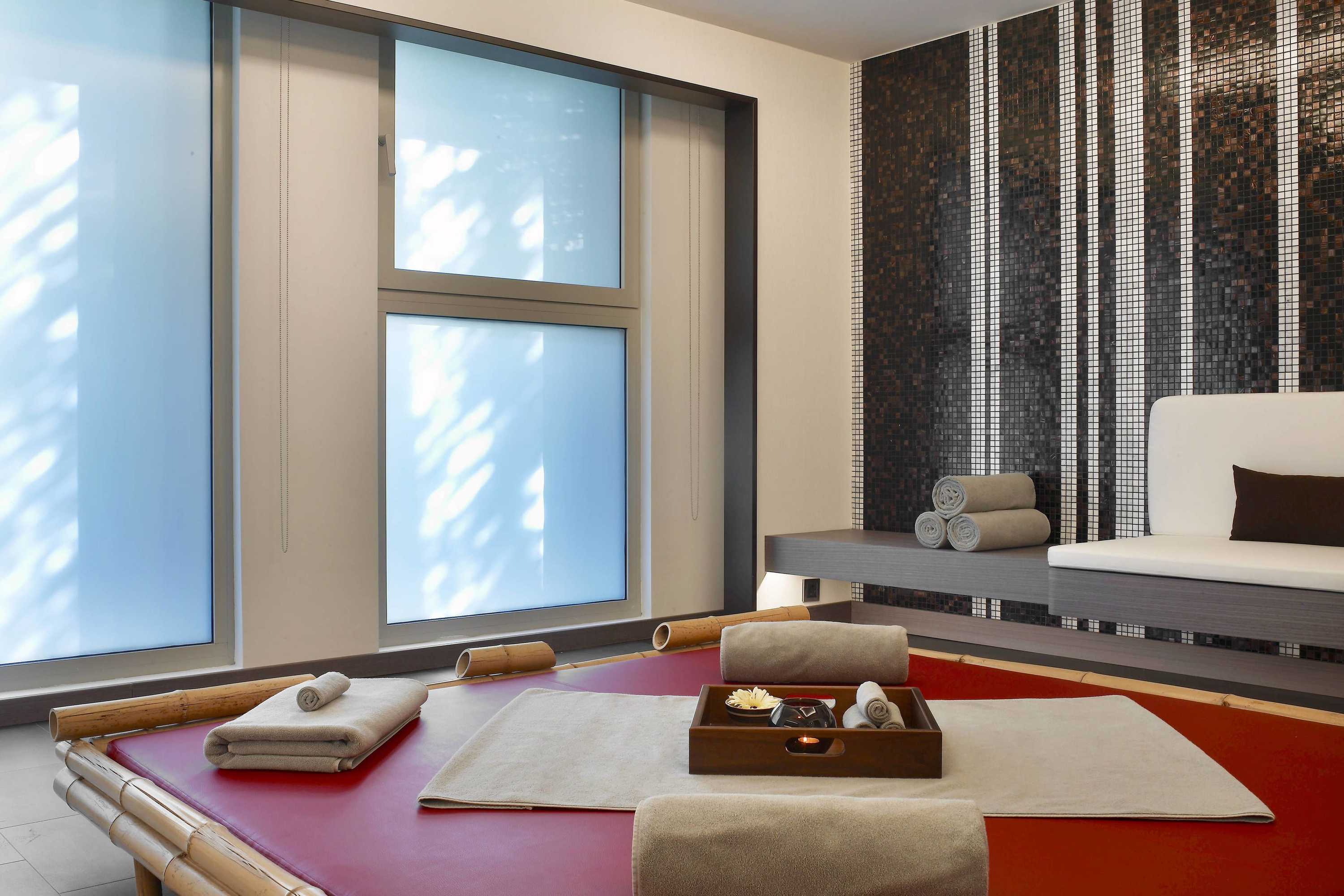 Gift card for Le Meridien Istanbul Etiler Gift card for Le Meridien Istanbul Etiler