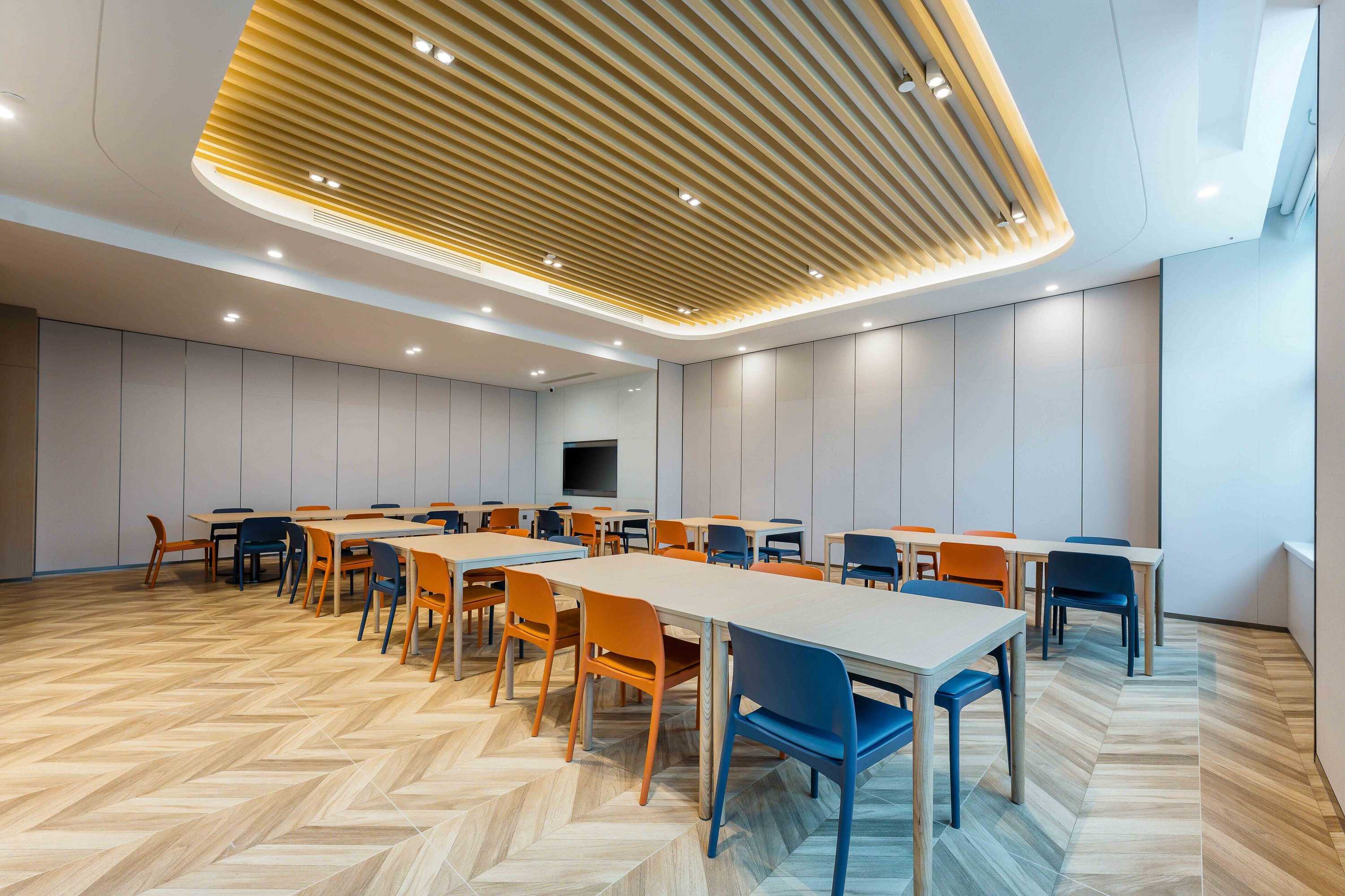 Gift card for Holiday Inn Express Jiangmen East Station by Ihg Gift card for Holiday Inn Express Jiangmen East Station by Ihg