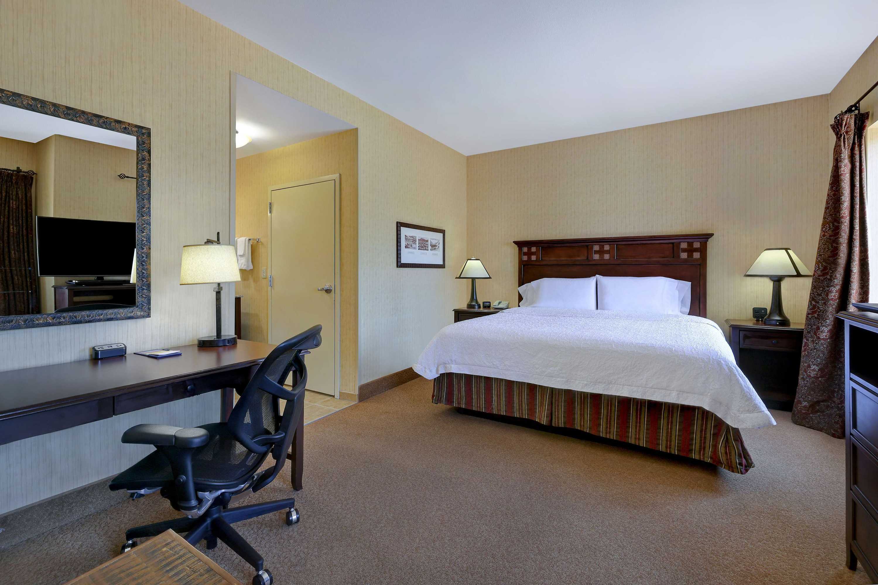 Gift card for Hampton Inn & Suites Tahoe-Truckee Gift card for Hampton Inn & Suites Tahoe-Truckee