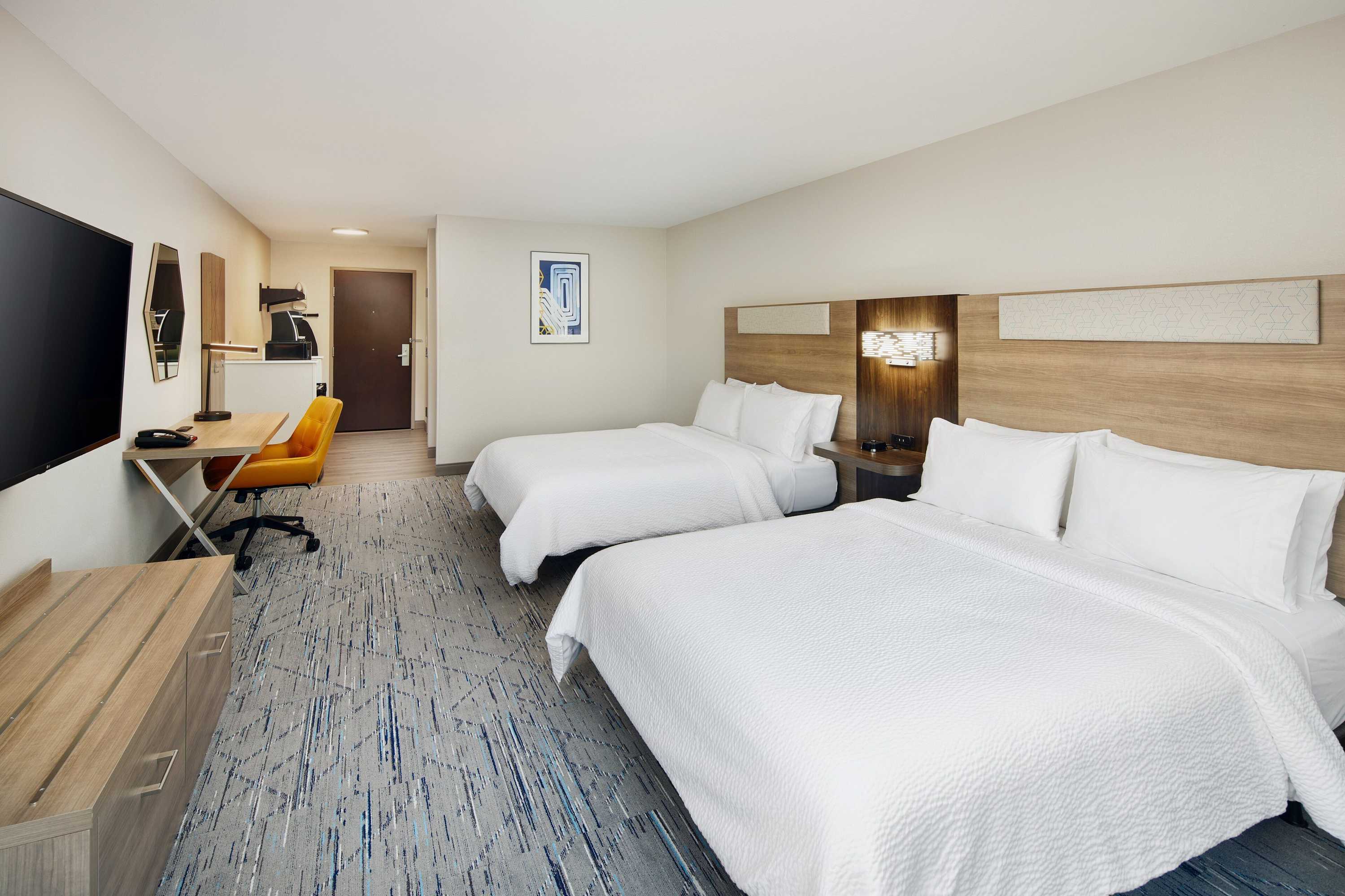 Gift card for Holiday Inn Express & Suites Bridgeport by Ihg Gift card for Holiday Inn Express & Suites Bridgeport by Ihg