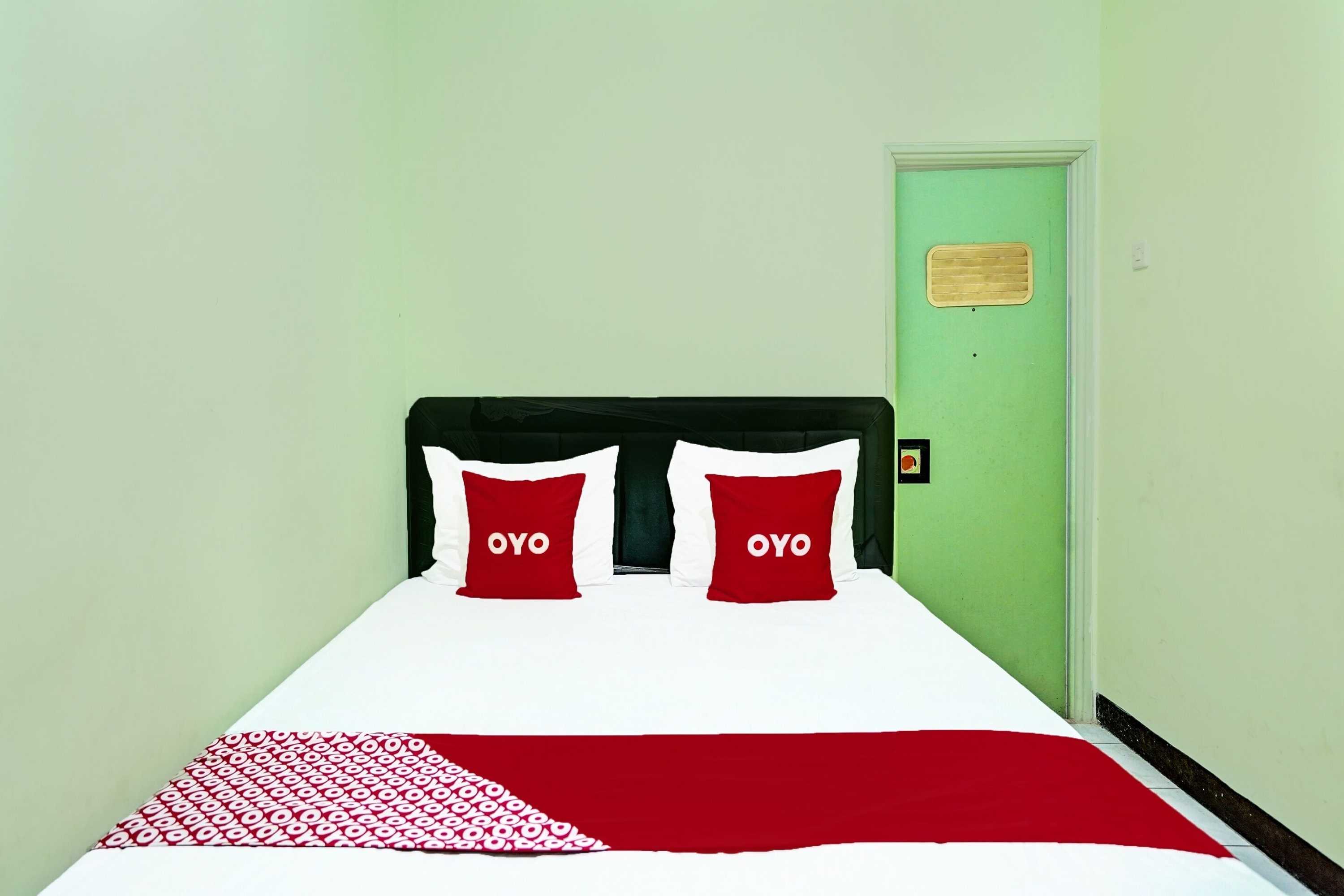 Gift card for Oyo 2708 Hotel Kemuning Syariah Gift card for Oyo 2708 Hotel Kemuning Syariah
