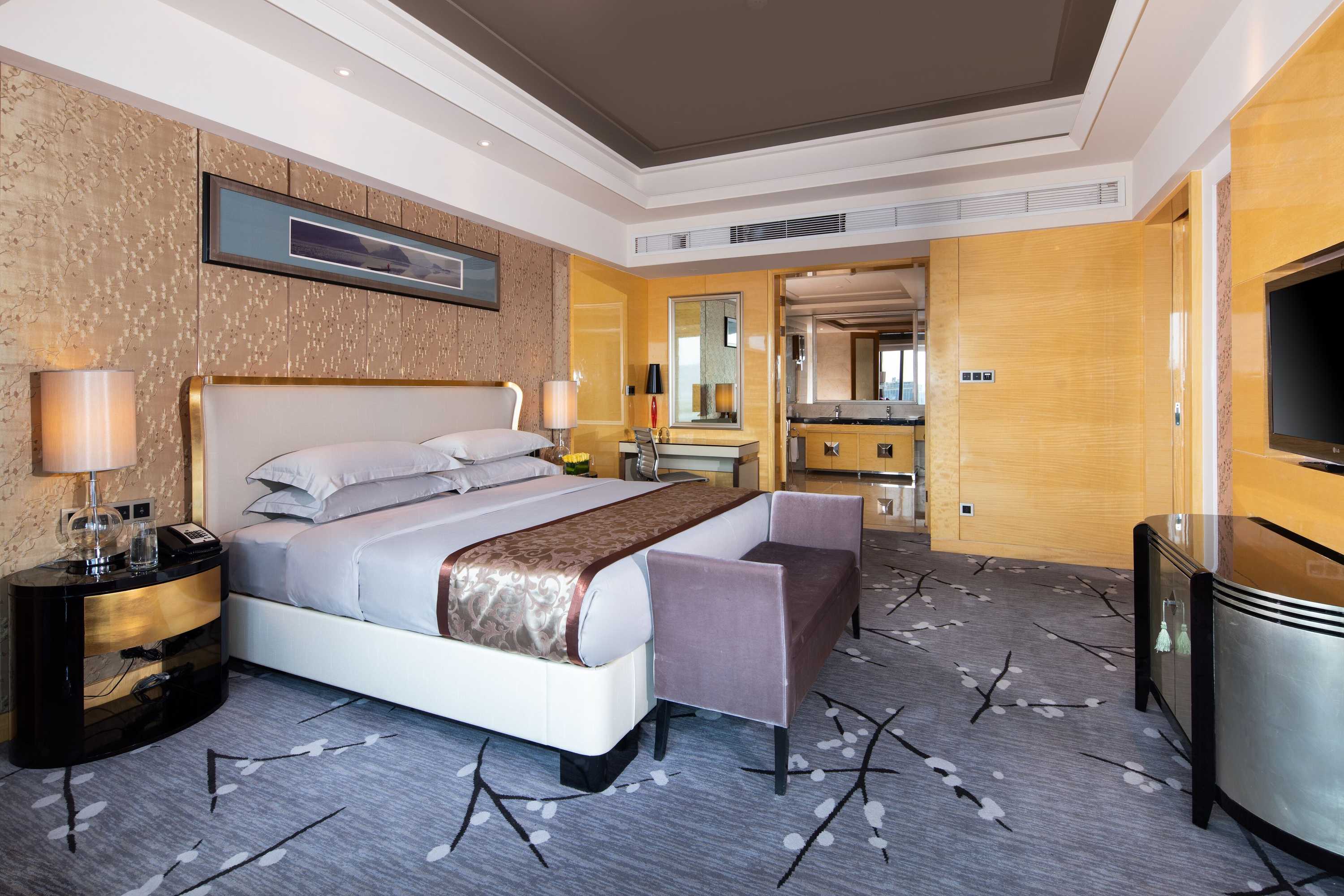 Gift card for Wyndham Grand Plaza Royale Colorful Yunnan Kunming Gift card for Wyndham Grand Plaza Royale Colorful Yunnan Kunming