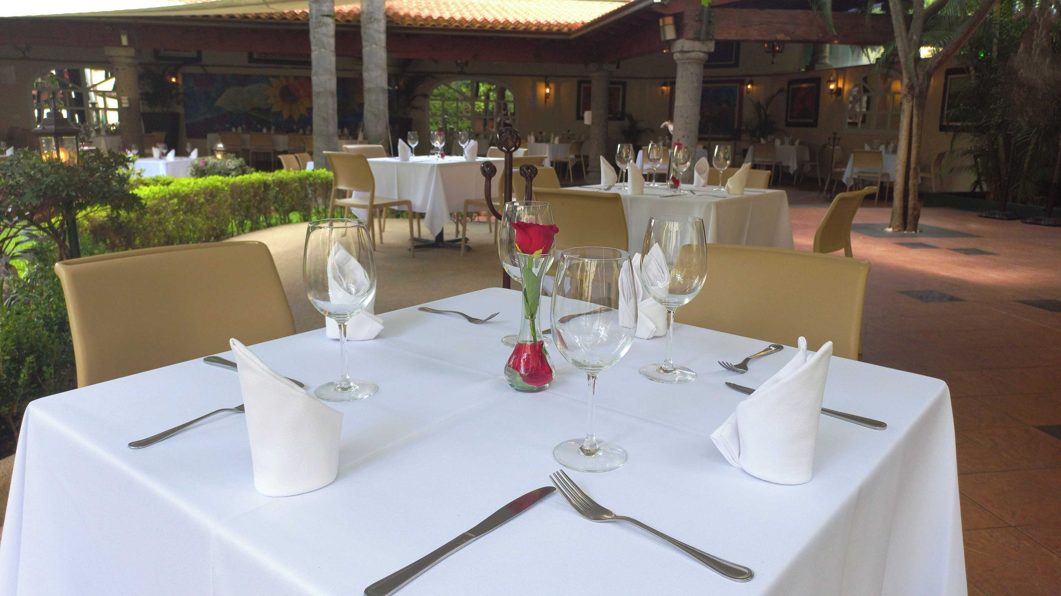 Gift card for Holiday Inn Cuernavaca by Ihg Gift card for Holiday Inn Cuernavaca by Ihg