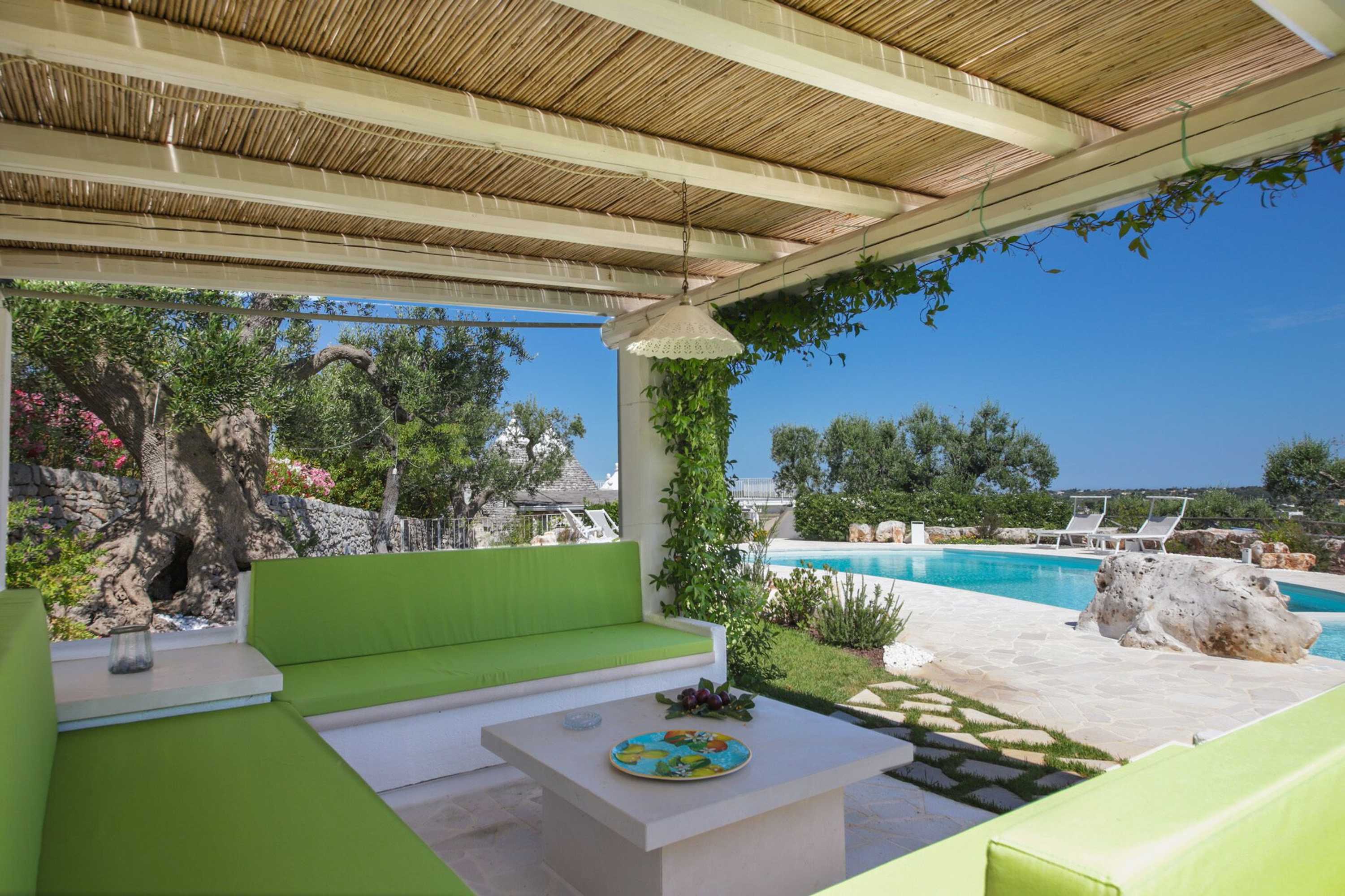 Gift card for TD Trulli di Bouganville w/ Large Amazing Pool Gift card for TD Trulli di Bouganville w/ Large Amazing Pool