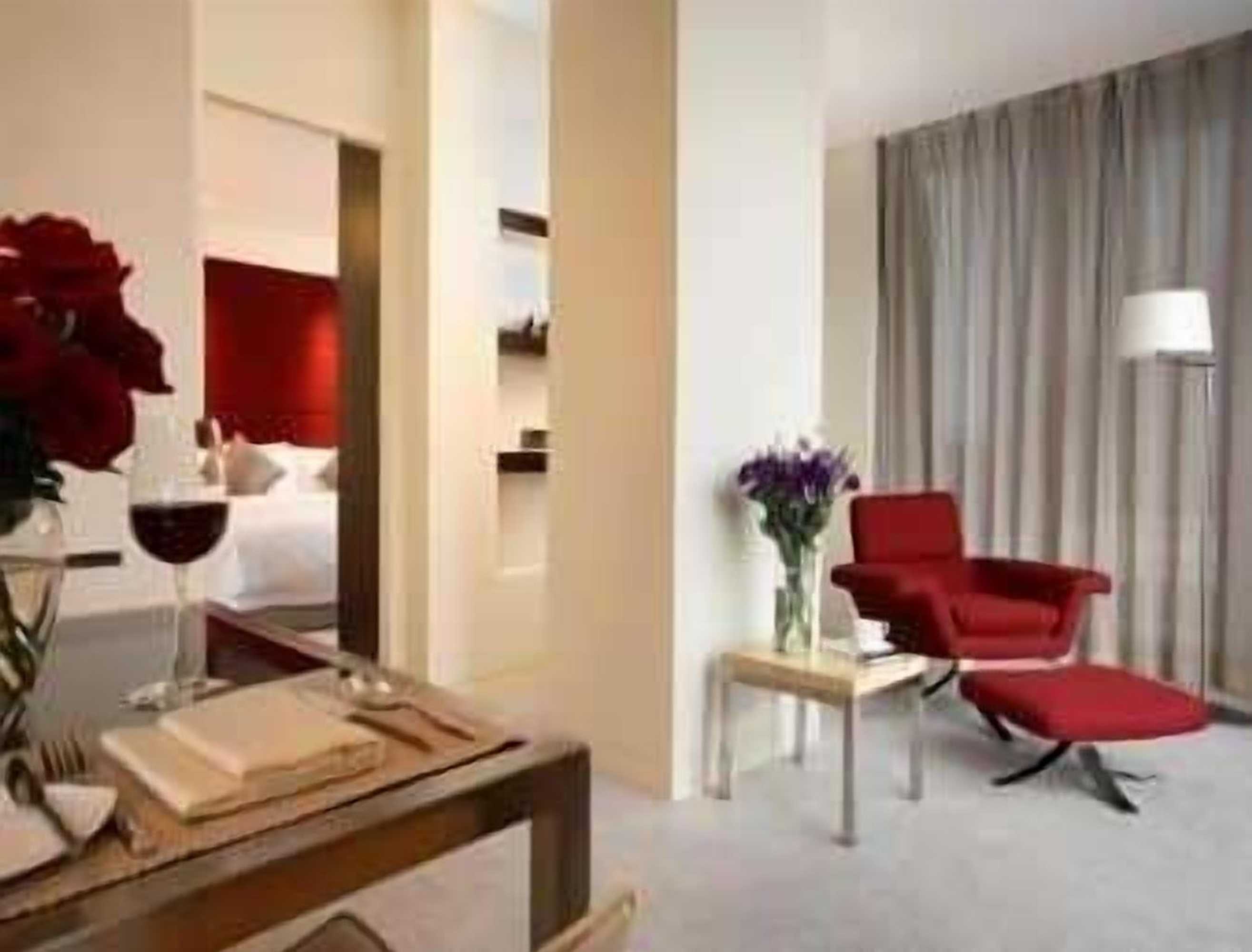 Gift card for Howard Johnson Parkland Hotel Dalian Gift card for Howard Johnson Parkland Hotel Dalian
