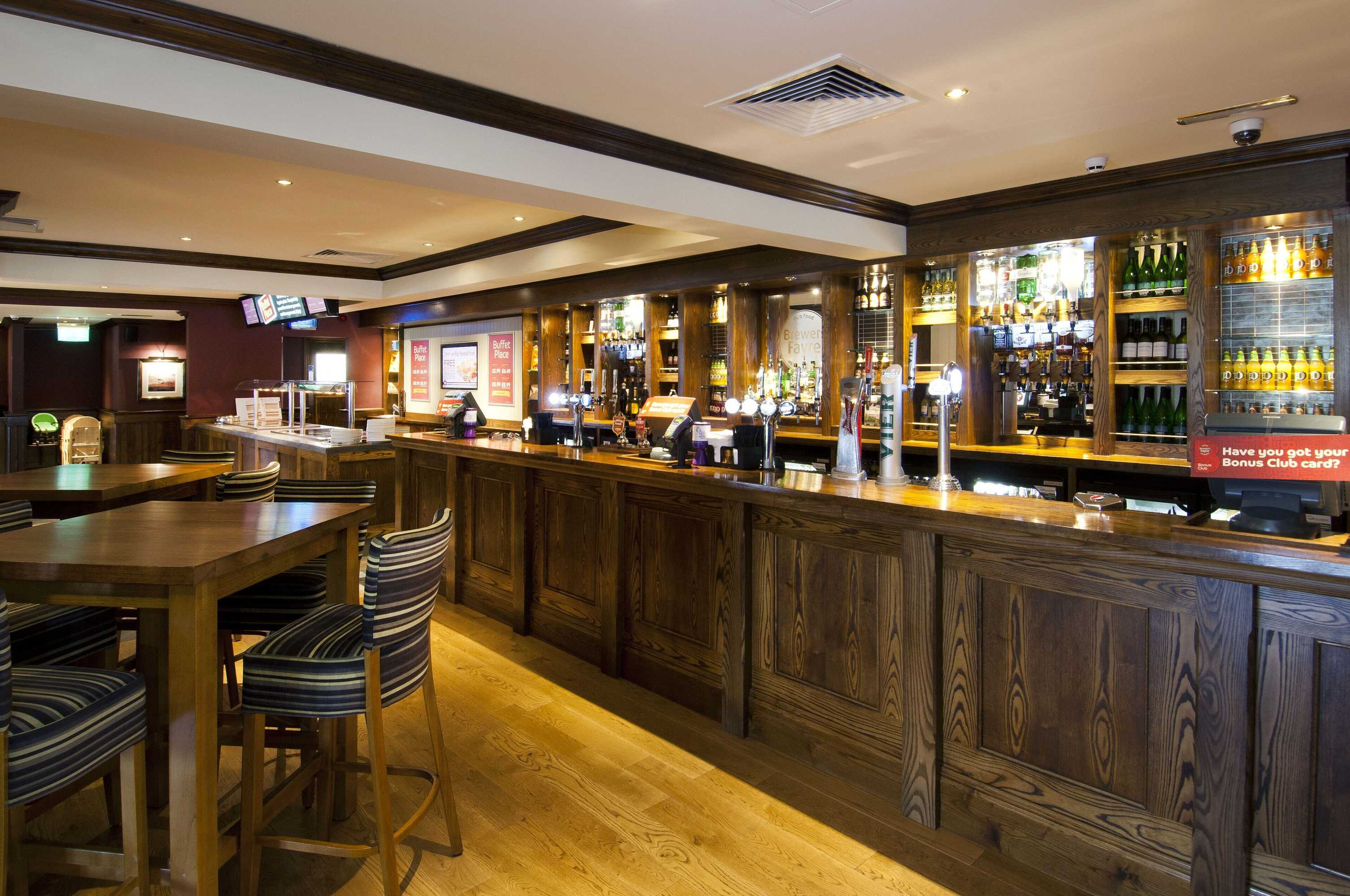 Gift card for Premier Inn Bedford South (a421)