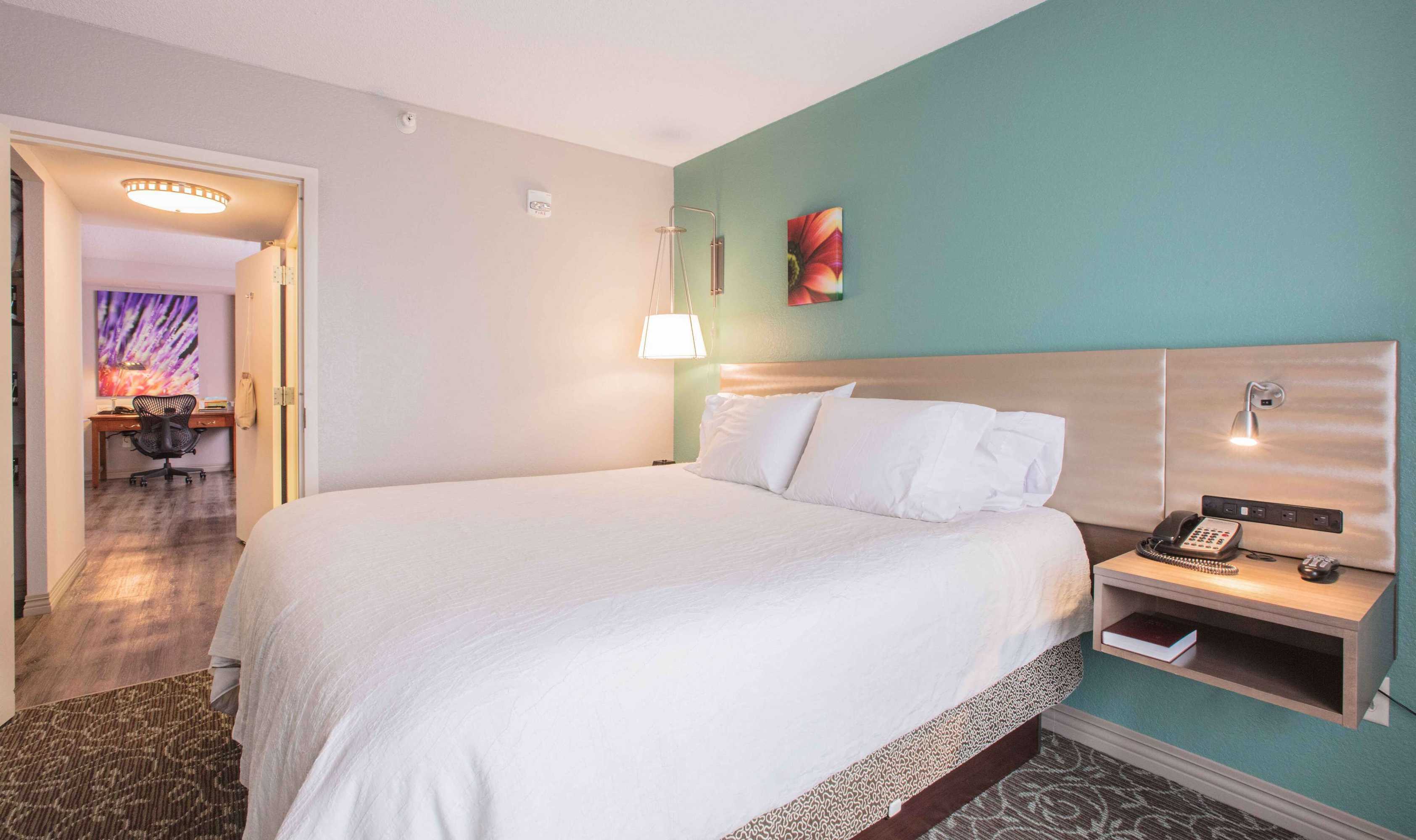 Gift card for Hilton Garden Inn Des Moines/urbandale Gift card for Hilton Garden Inn Des Moines/urbandale
