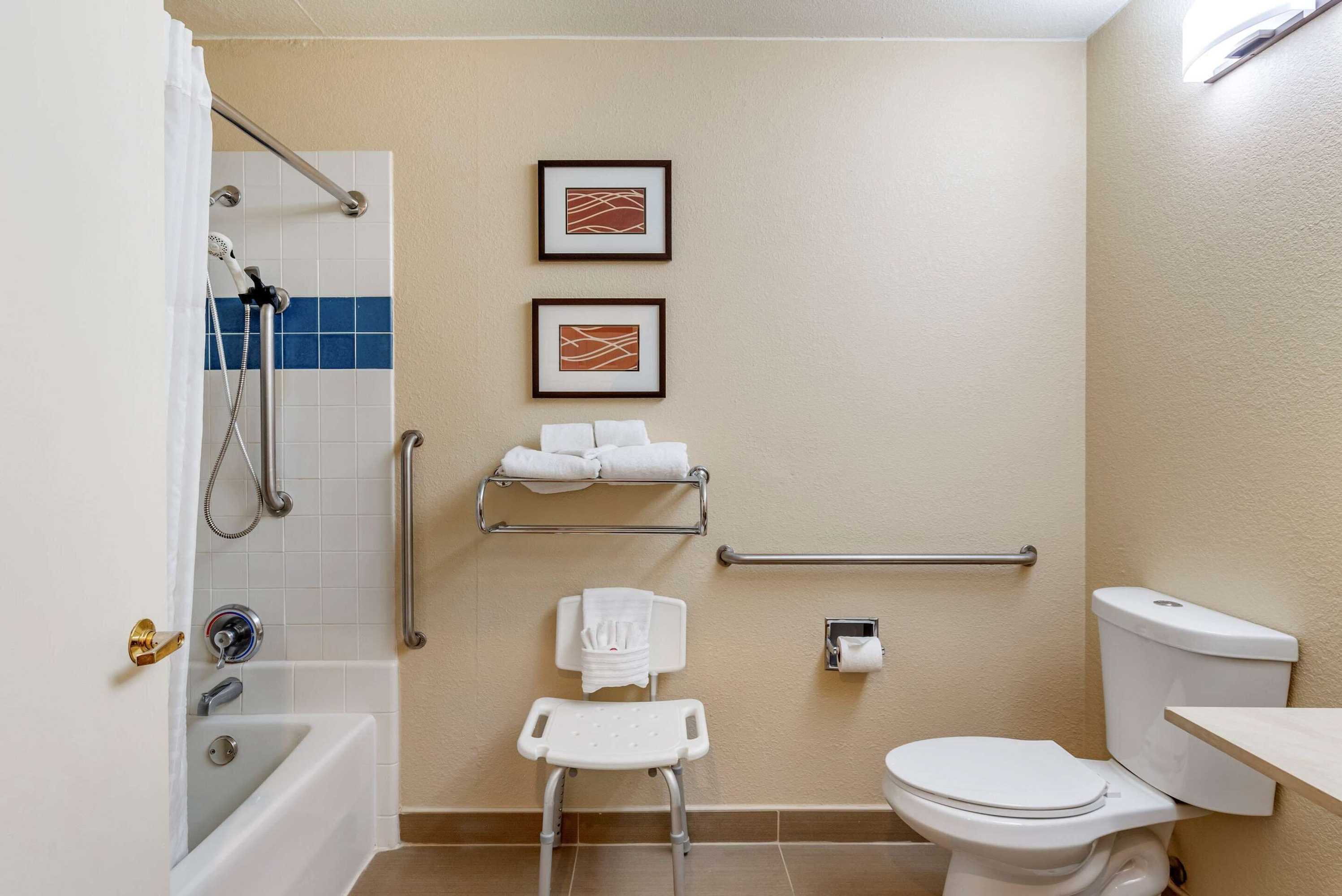 Gift card for Comfort Inn & Suites Gift card for Comfort Inn & Suites