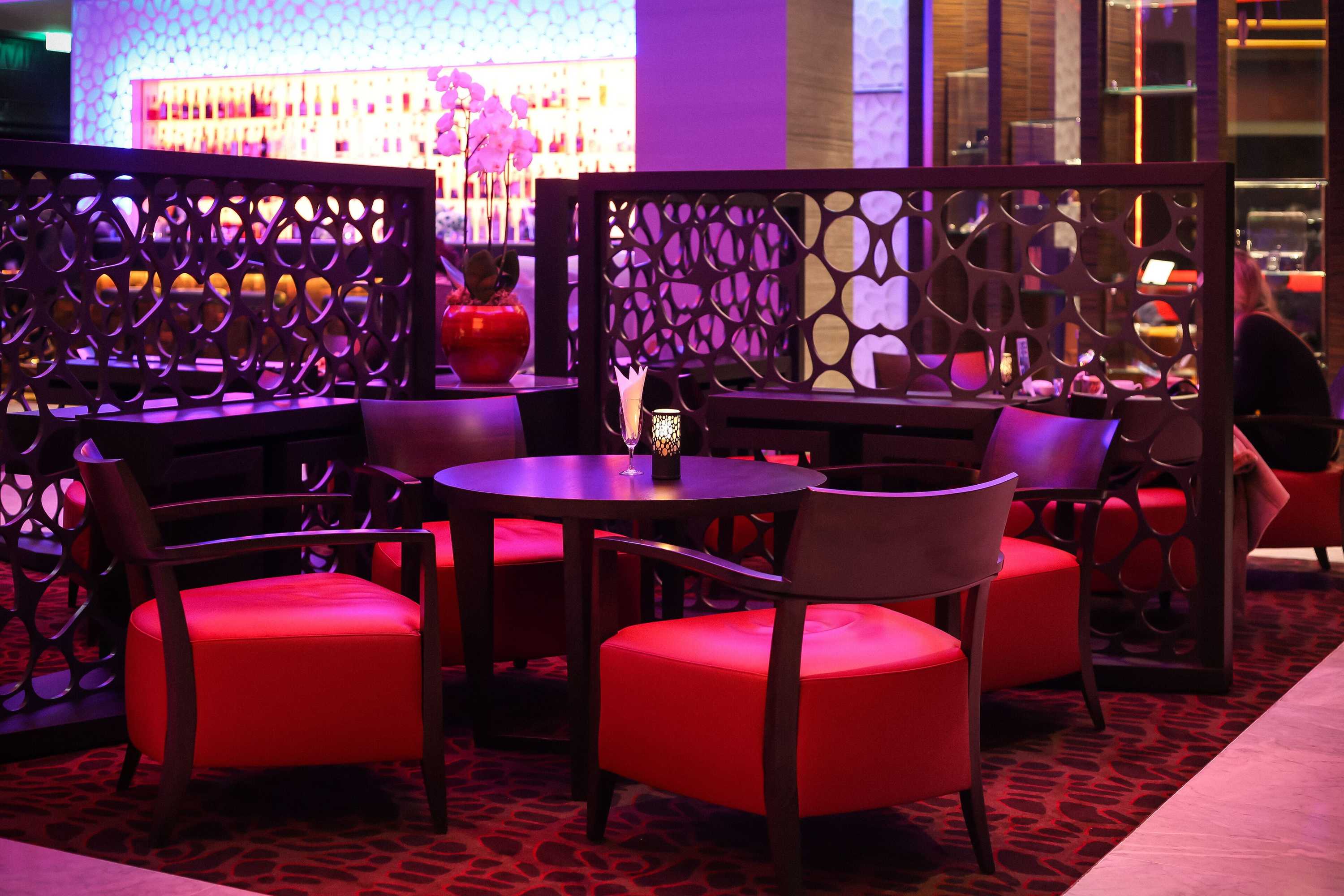 Gift card for Le Royal Hotels & Resorts Gift card for Le Royal Hotels & Resorts