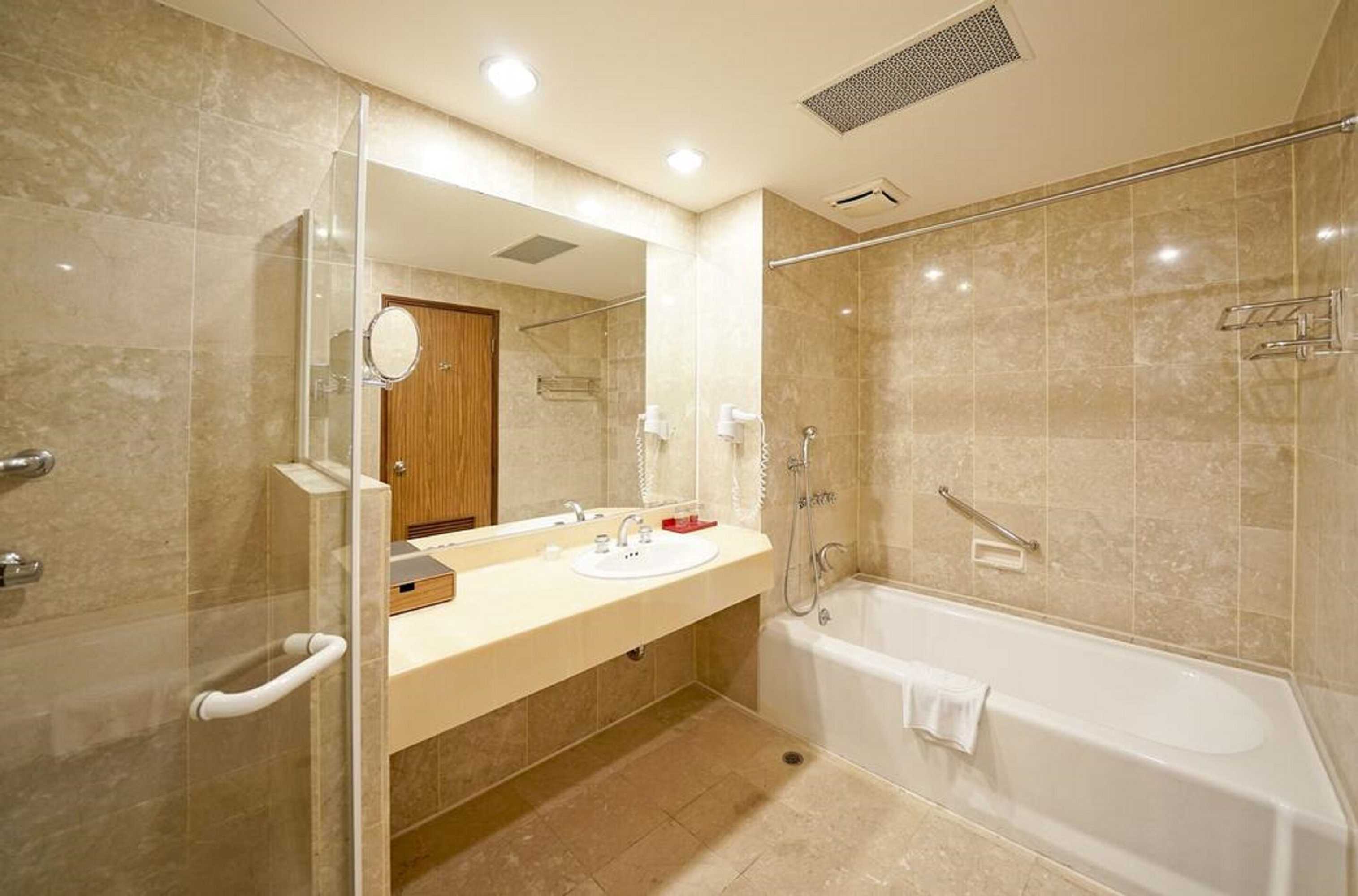 Gift card for Howard Prince Hotel Taichung Gift card for Howard Prince Hotel Taichung
