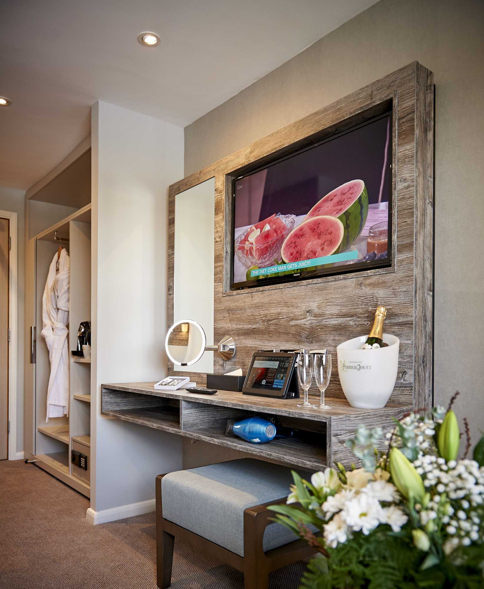 Gift card for The Waterfront Hotel Spa & Golf Gift card for The Waterfront Hotel Spa & Golf