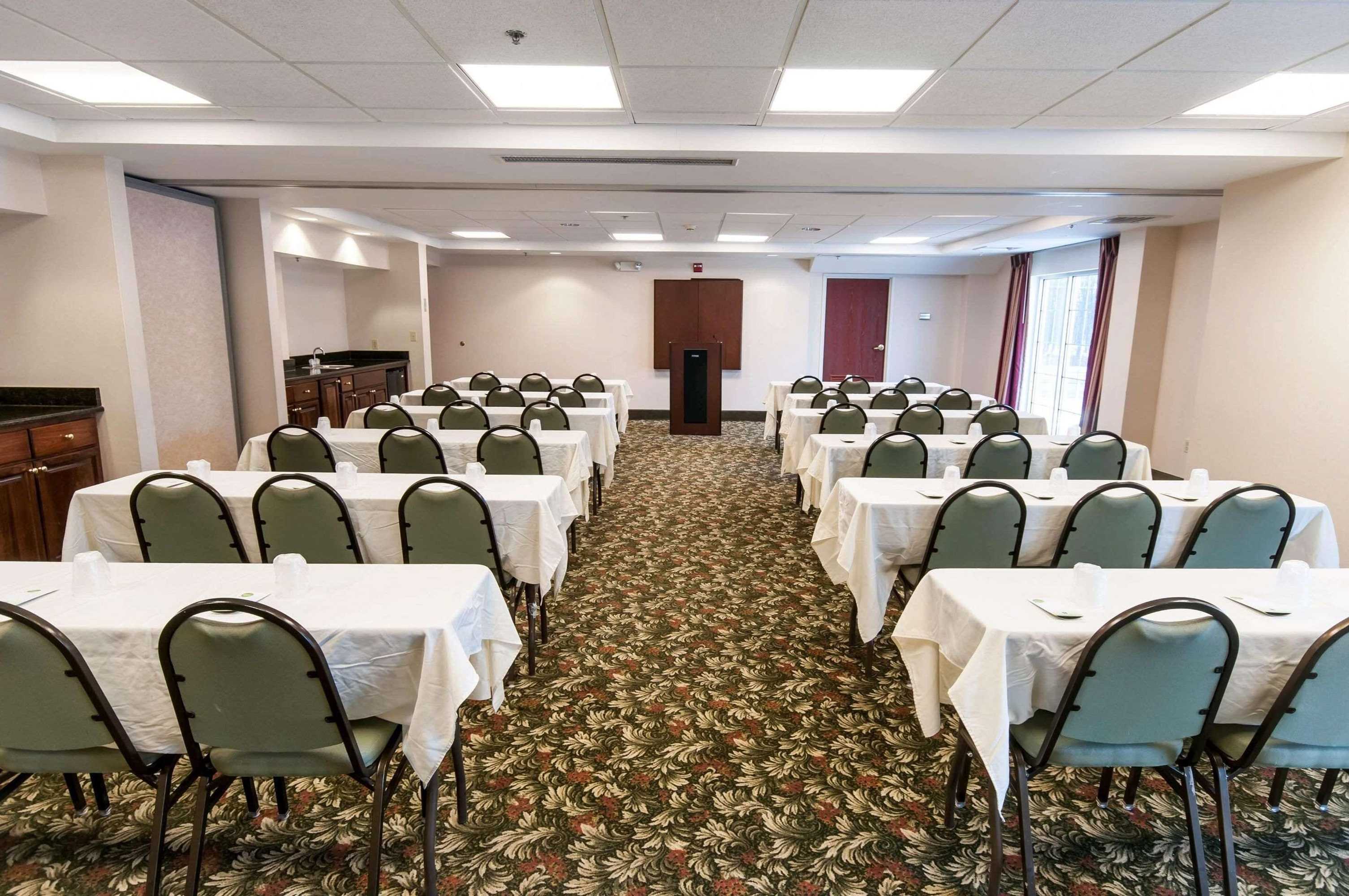 Gift card for Comfort Inn & Suites Mount Pocono Gift card for Comfort Inn & Suites Mount Pocono