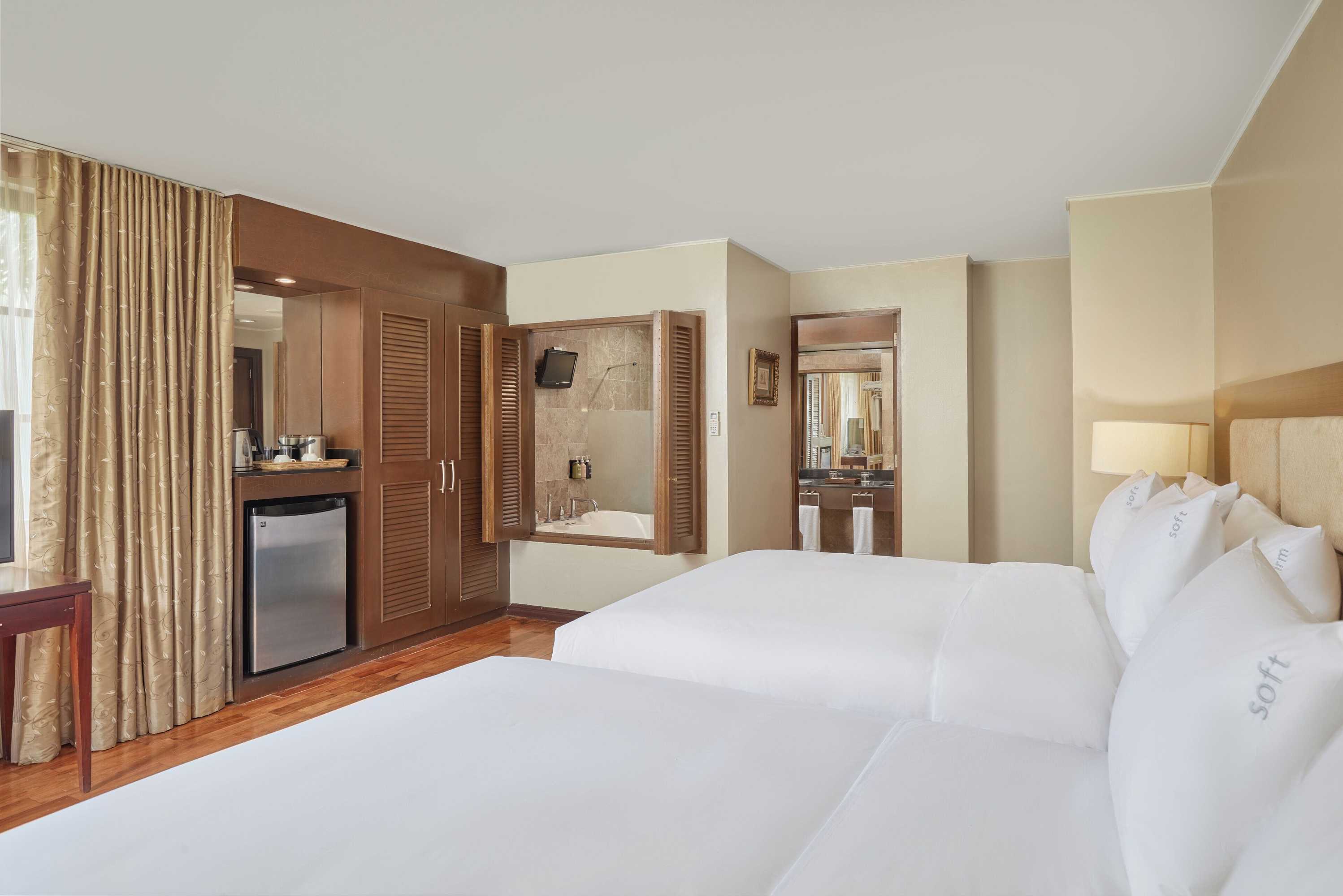 Gift card for Holiday Inn & Suites Batangas Limapark by Ihg