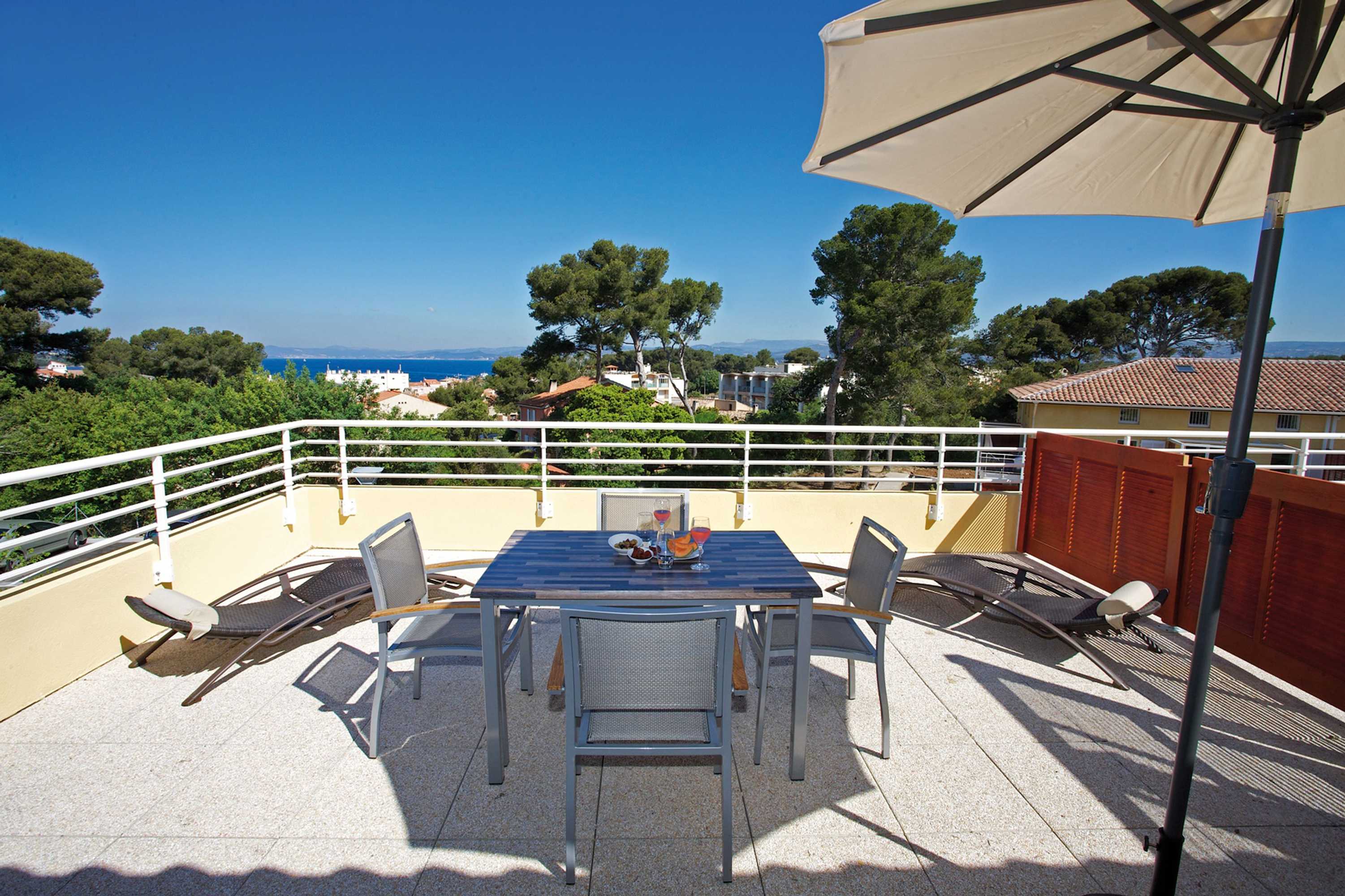 Gift card for Résidence Lagrange Vacances Les Terrasses Des Embiez Gift card for Résidence Lagrange Vacances Les Terrasses Des Embiez