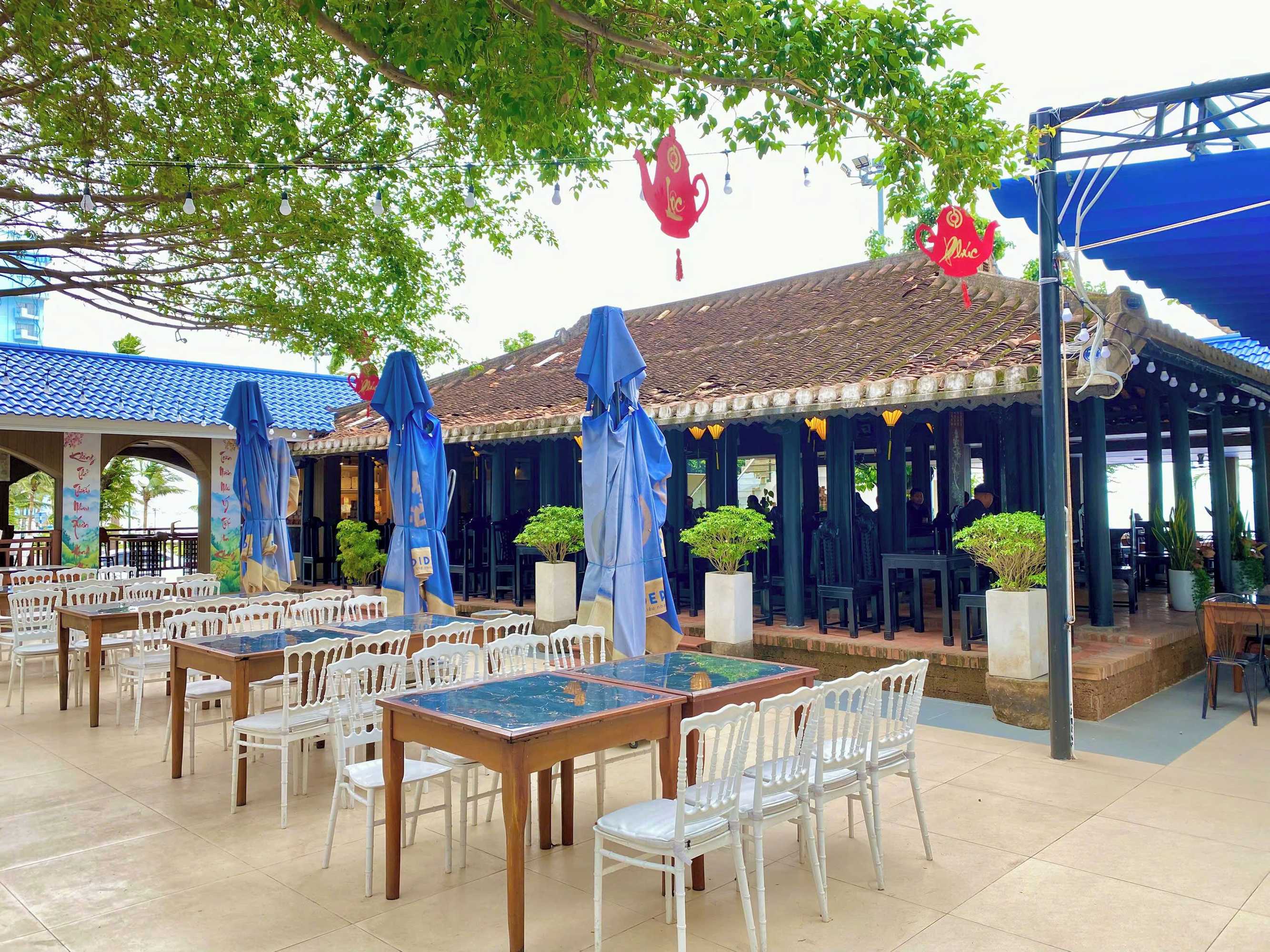 Gift card for Sandals Hoàng Yến Hotel Gift card for Sandals Hoàng Yến Hotel