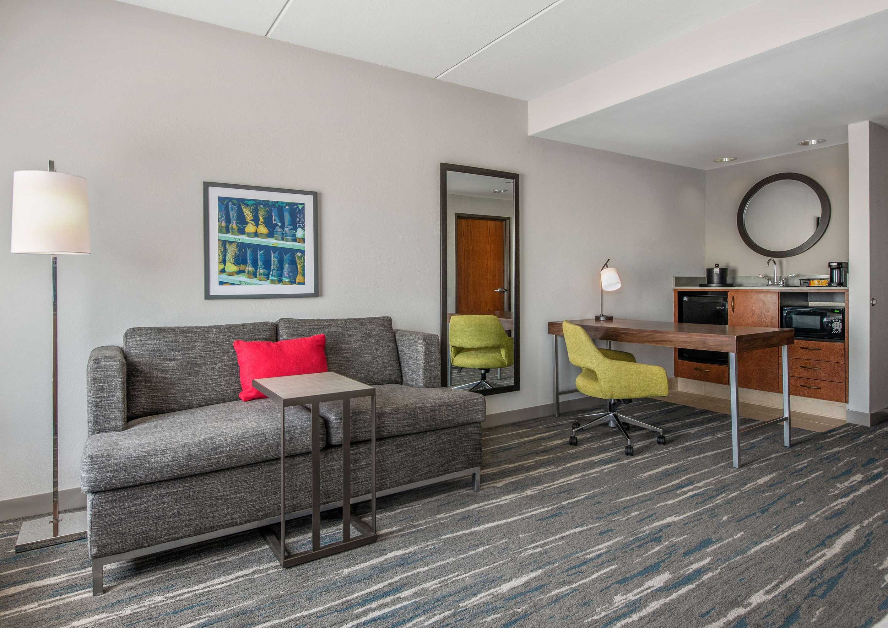 Gift card for Hampton Inn & Suites-Dallas Allen Gift card for Hampton Inn & Suites-Dallas Allen