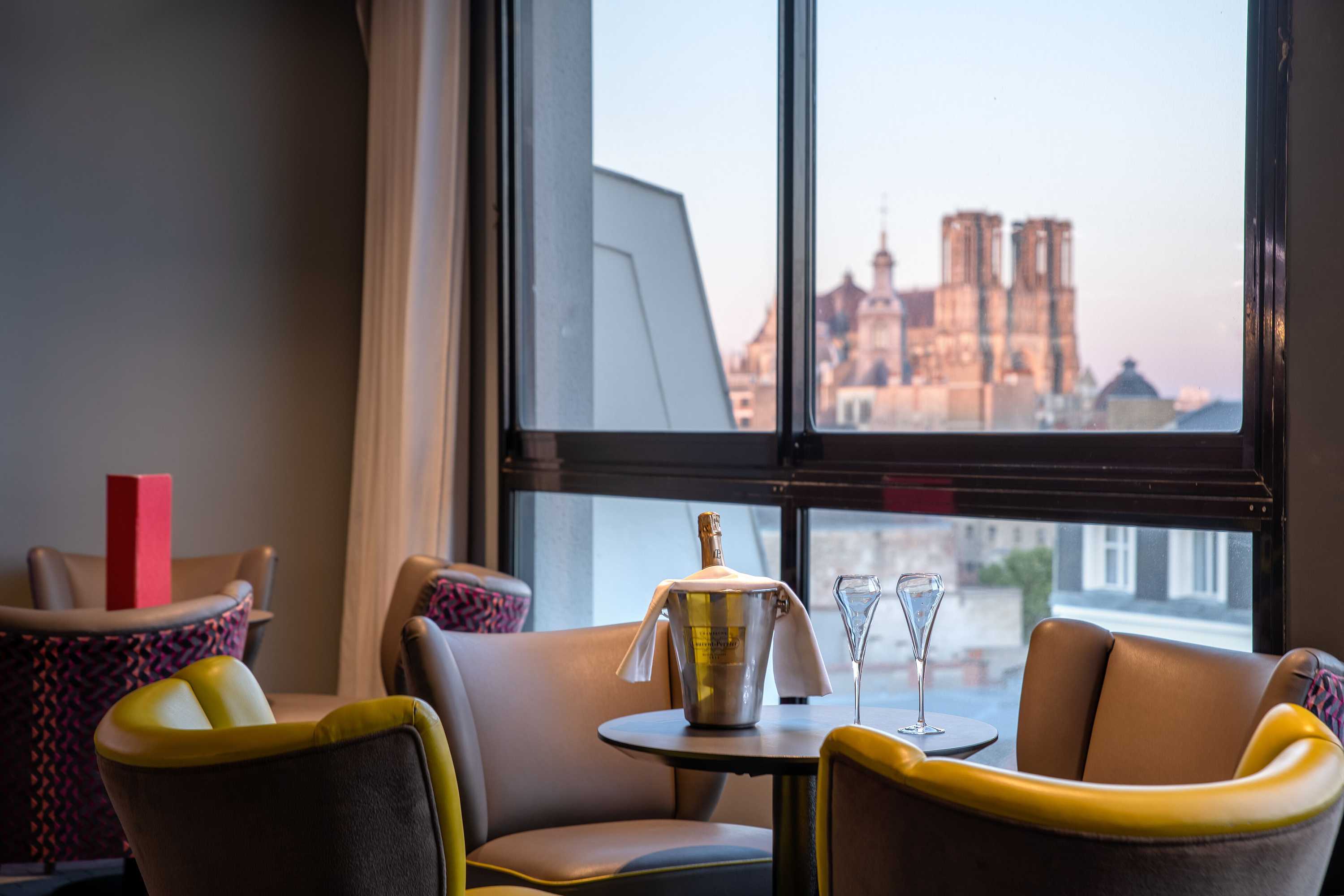 Gift card for Holiday Inn Reims Centre by Ihg (chambres Rénovées)