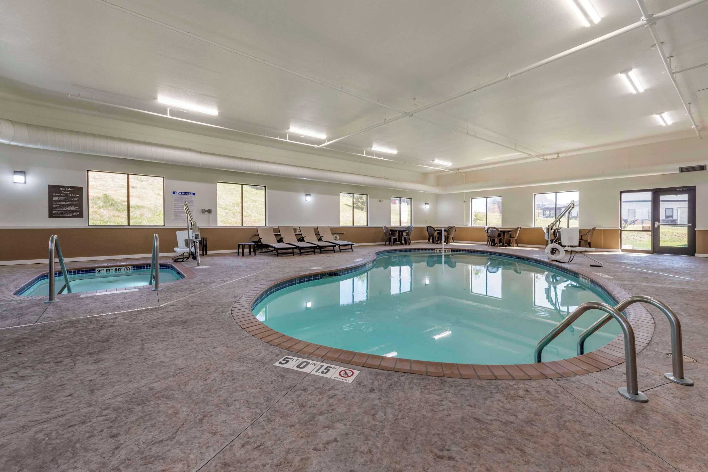 Gift card for Comfort Suites Bridgeport - Clarksburg Gift card for Comfort Suites Bridgeport - Clarksburg