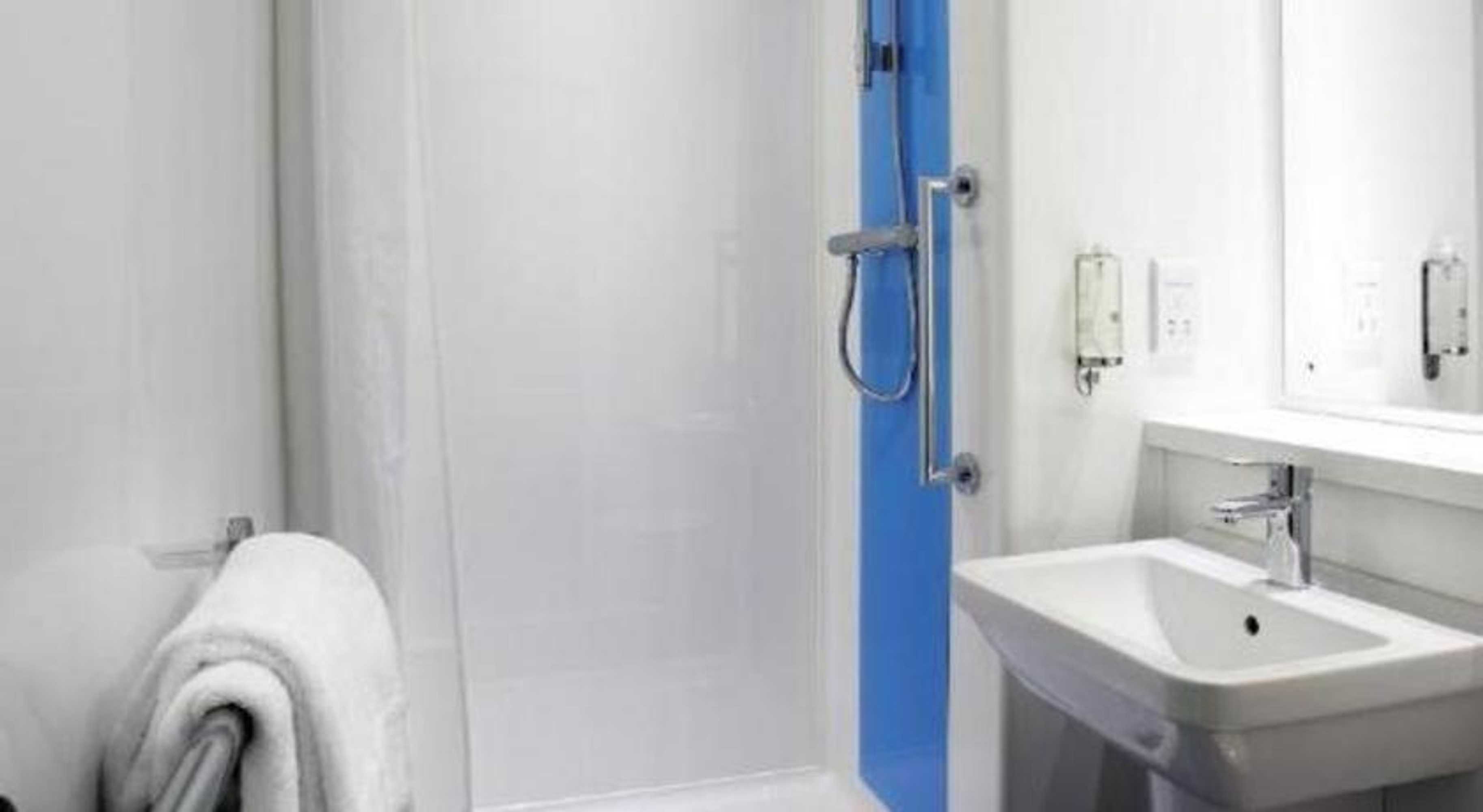 Gift card for Travelodge Newcastle Whitemare Pool