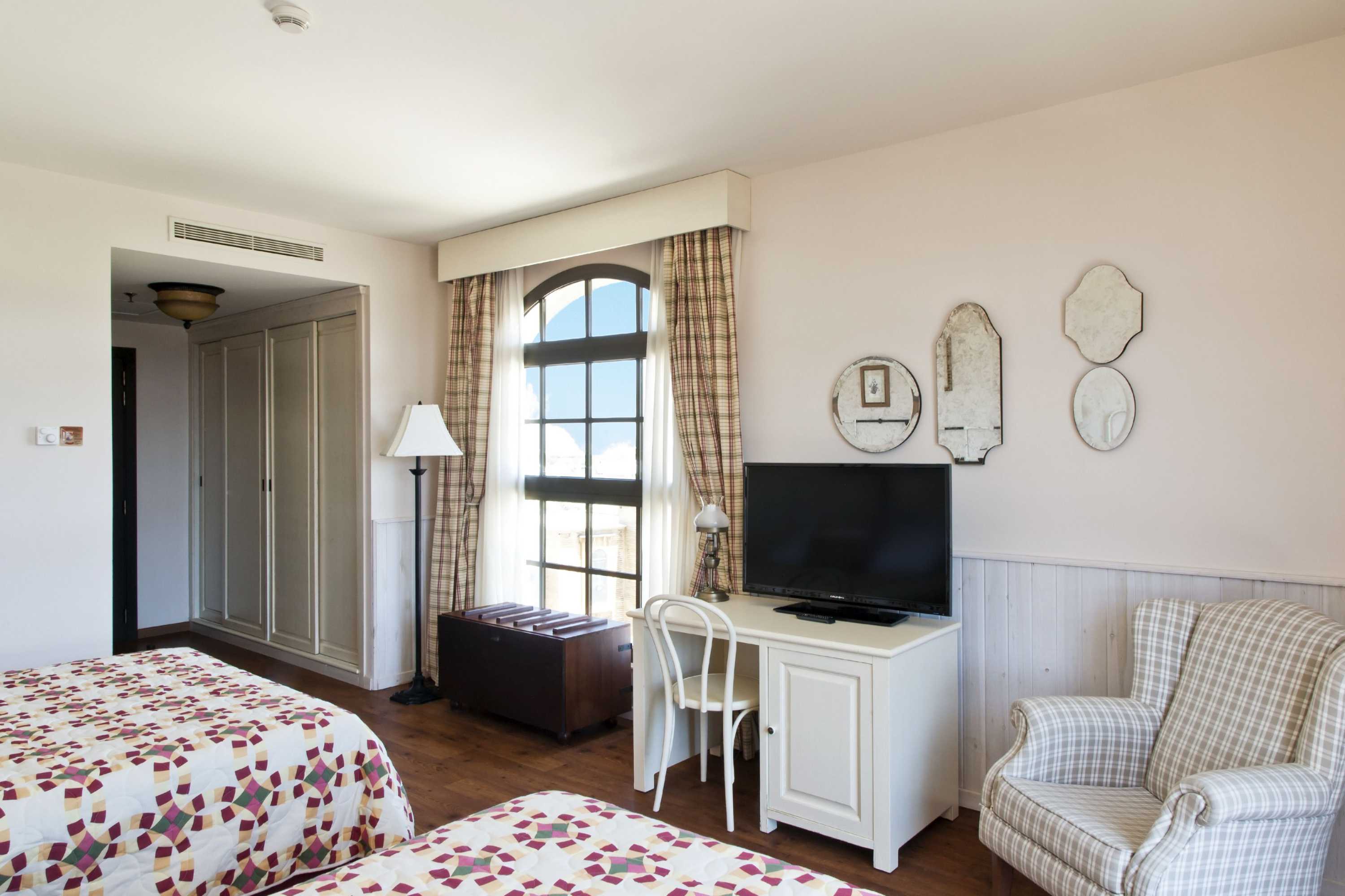 Gift card for Portaventura Hotel Gold River - Includes Unlimited Access to Portaventura Park & 1 Access to Ferrari Land Gift card for Portaventura Hotel Gold River - Includes Unlimited Access to Portaventura Park & 1 Access to Ferrari Land