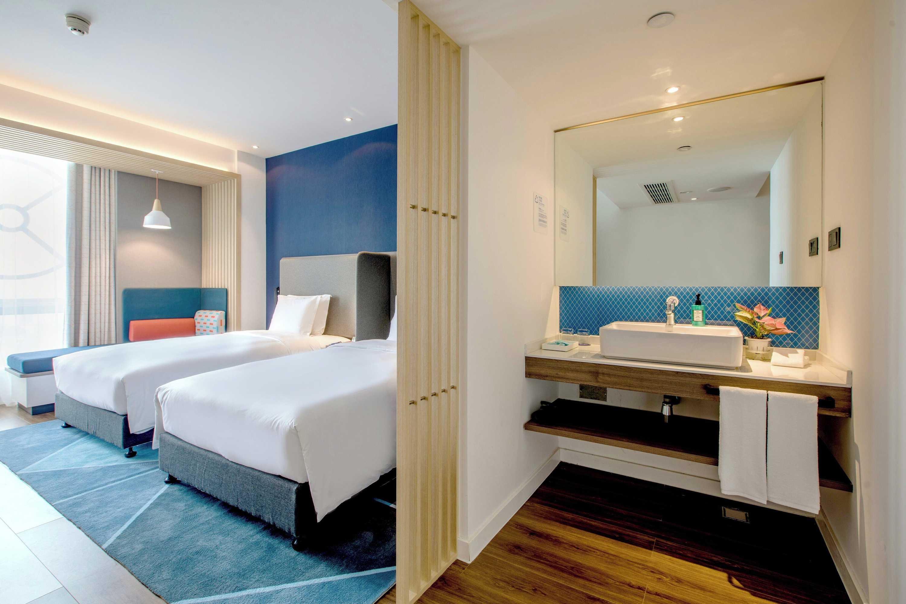Gift card for Holiday Inn Express Zhangjiagang Free Trade Zone by Ihg Gift card for Holiday Inn Express Zhangjiagang Free Trade Zone by Ihg